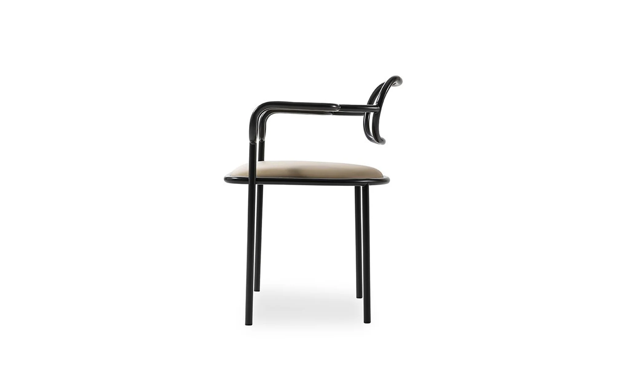 01 Chair - Image 3