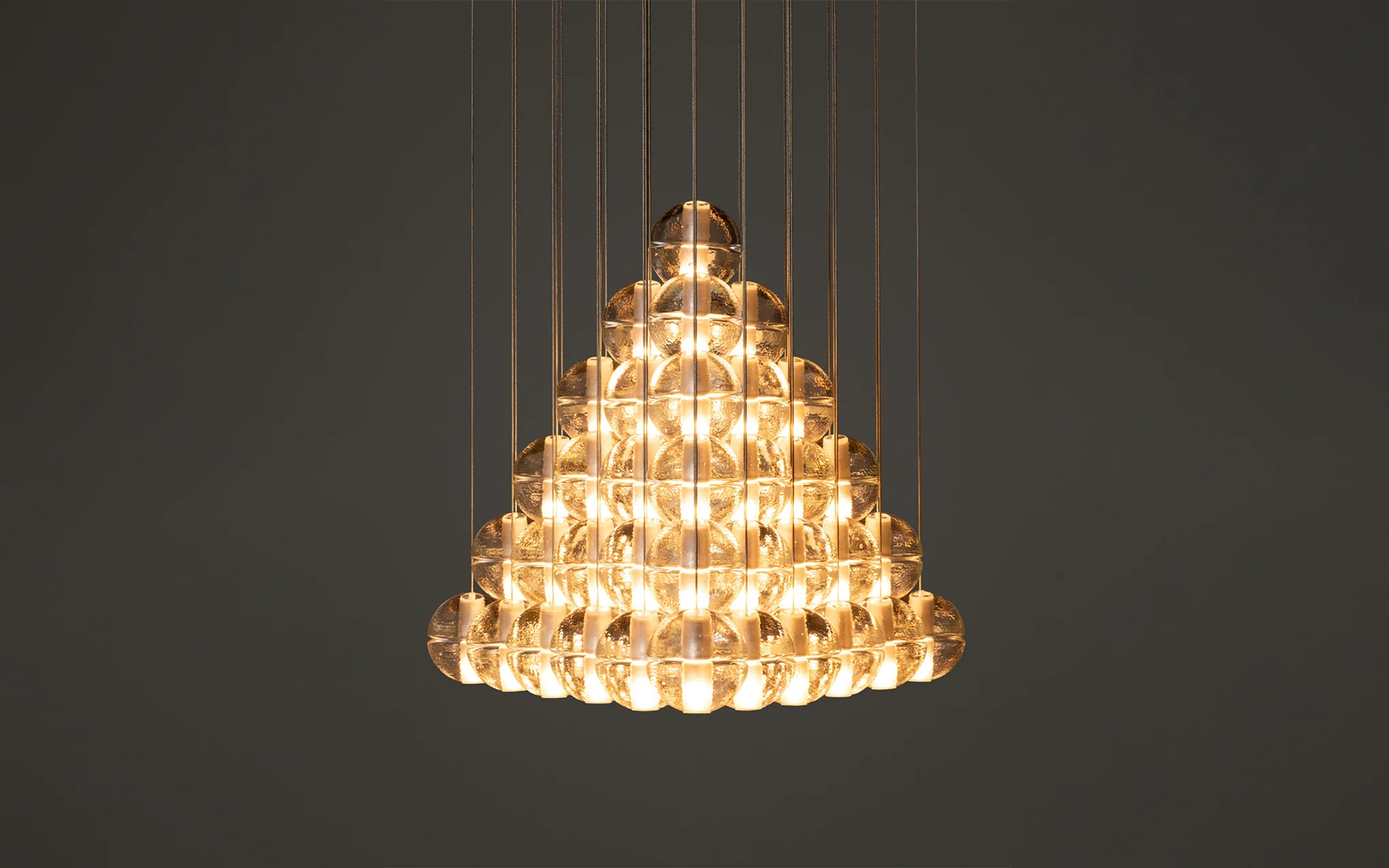 14 Geometric chandelier - Image 29