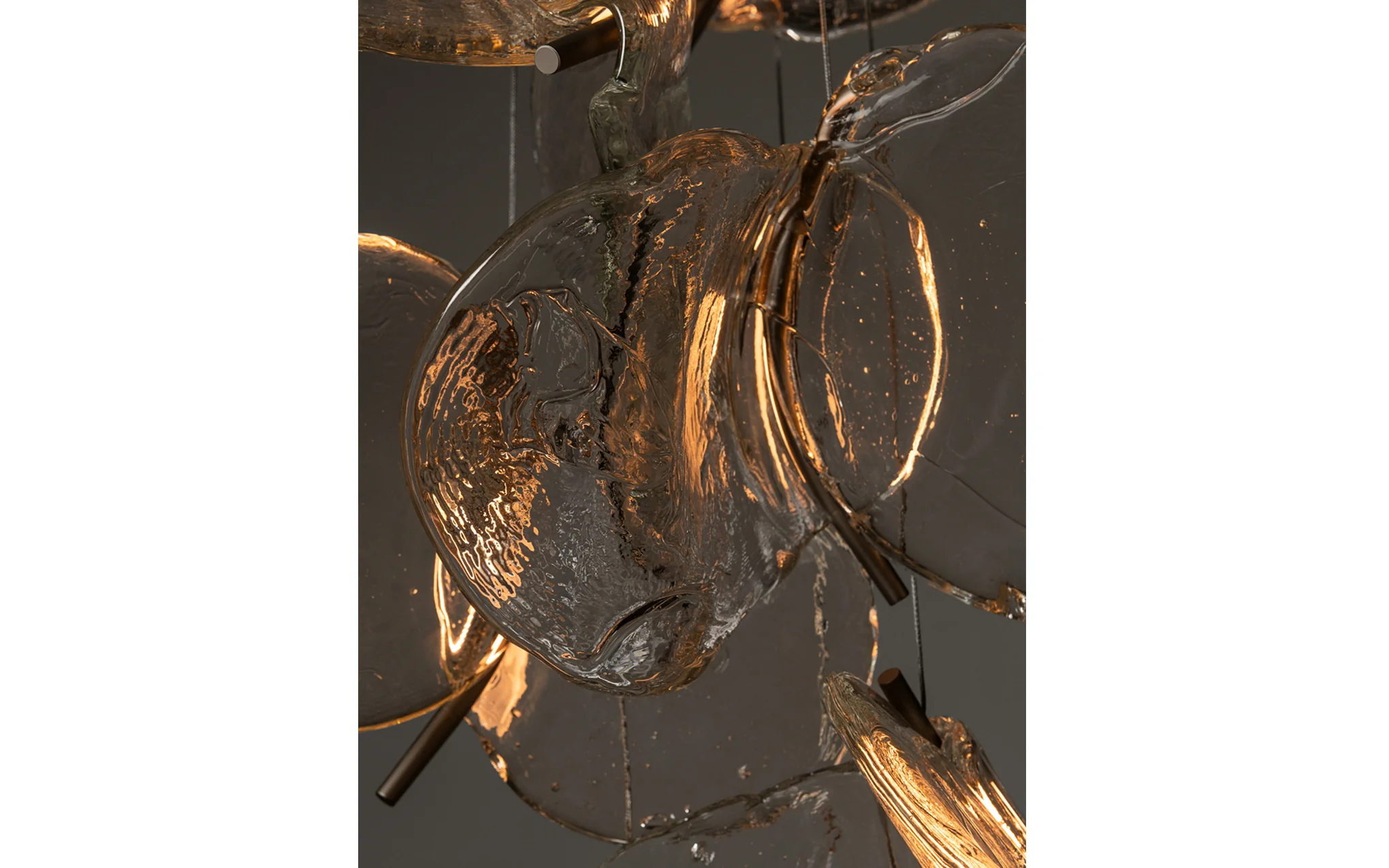 141 Random chandelier - Image 13