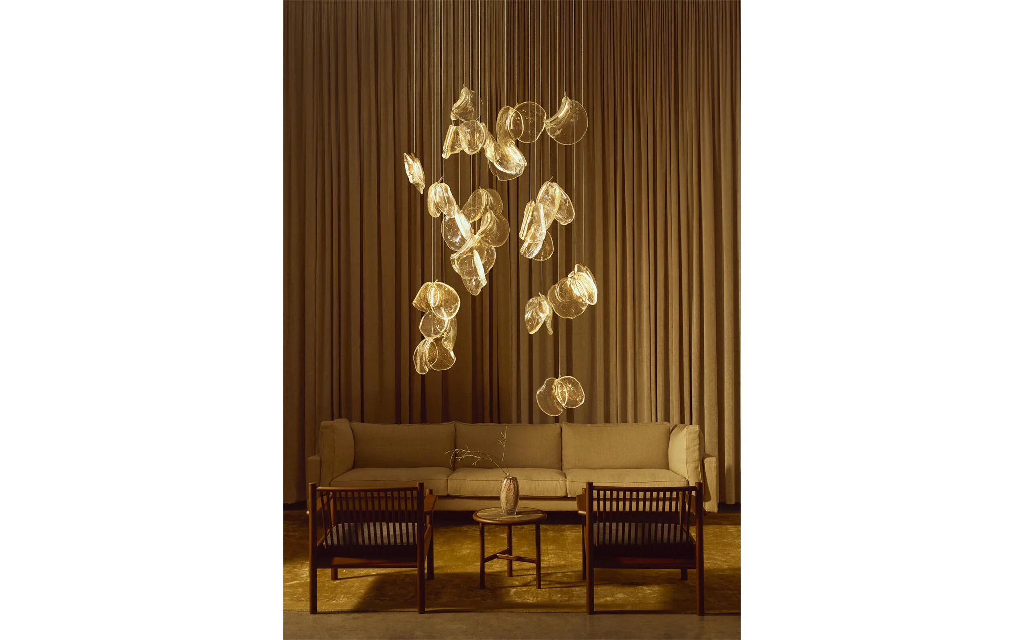 141 Random chandelier - Image 39