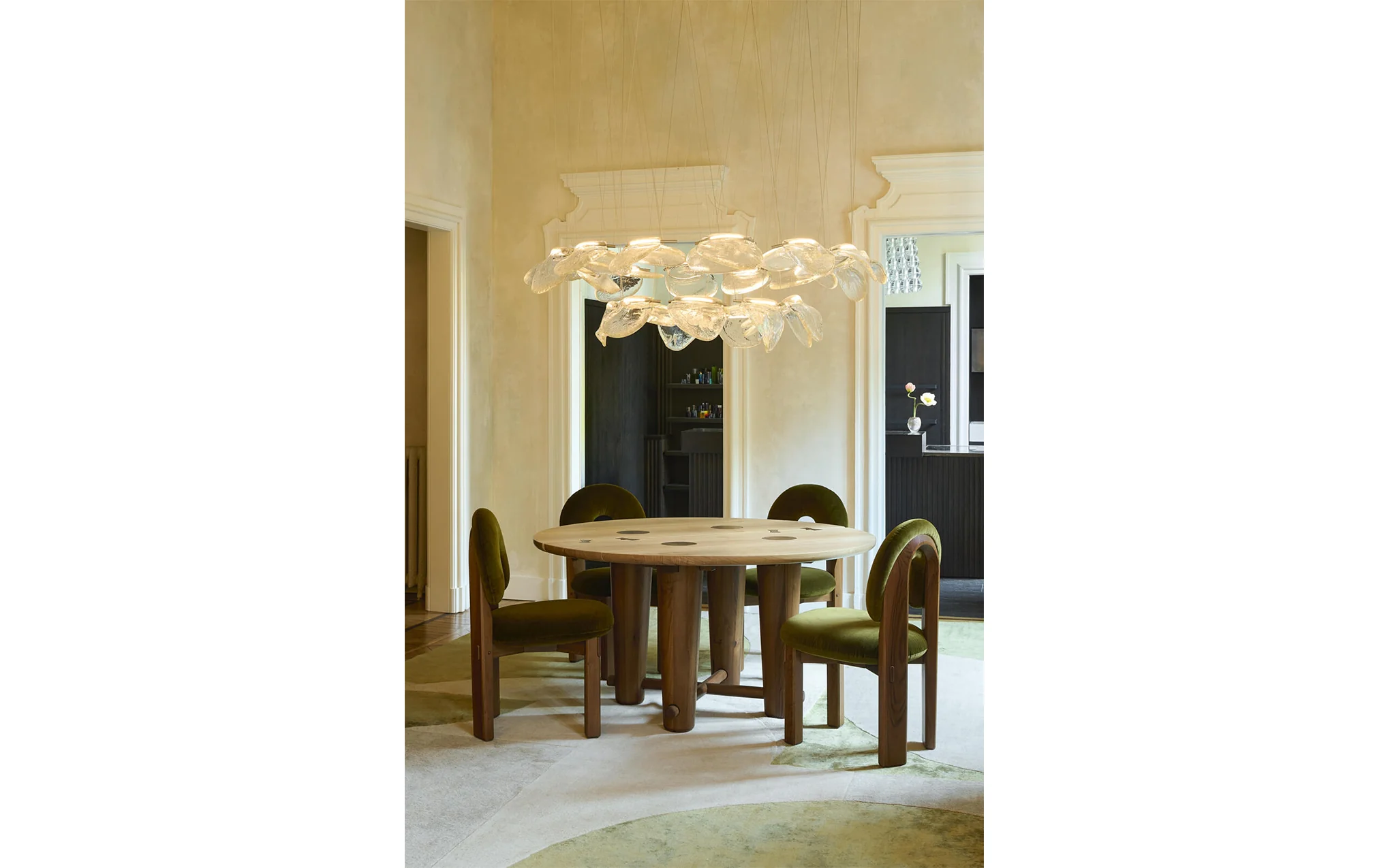 141 Random chandelier - Image 40