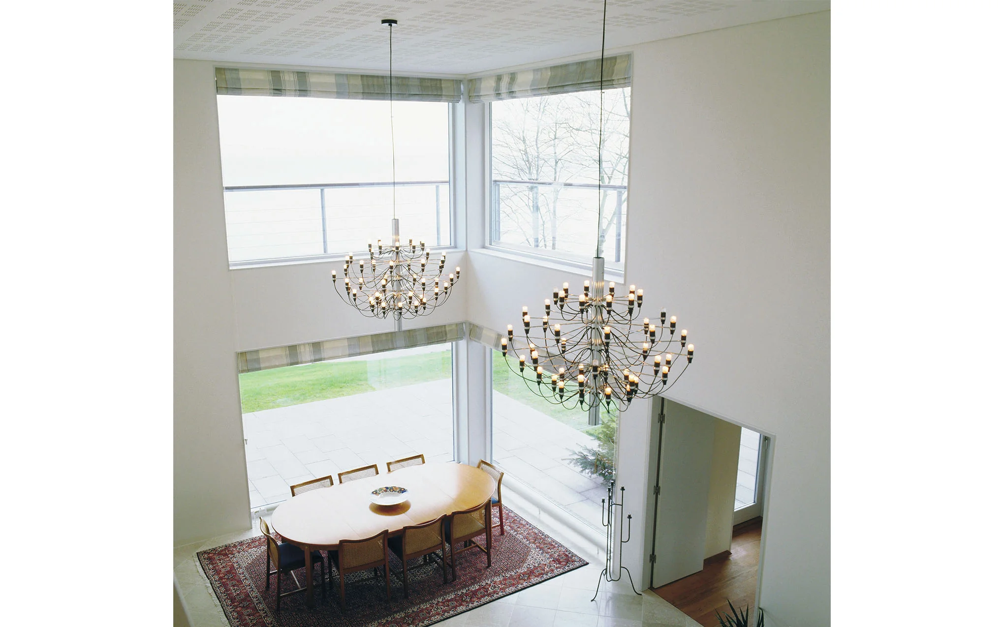 2097 chandelier - Image 12