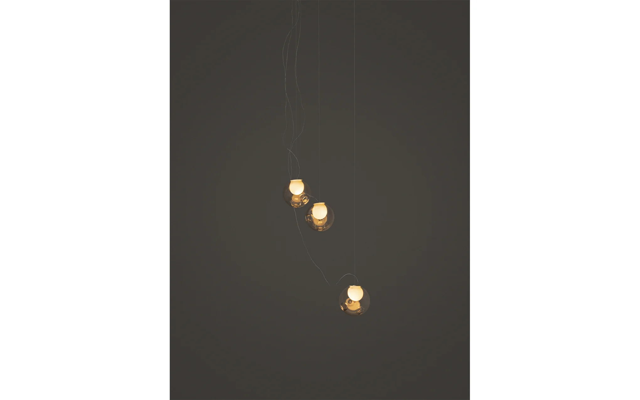 28 Random chandelier - sculptural cable - Image 4