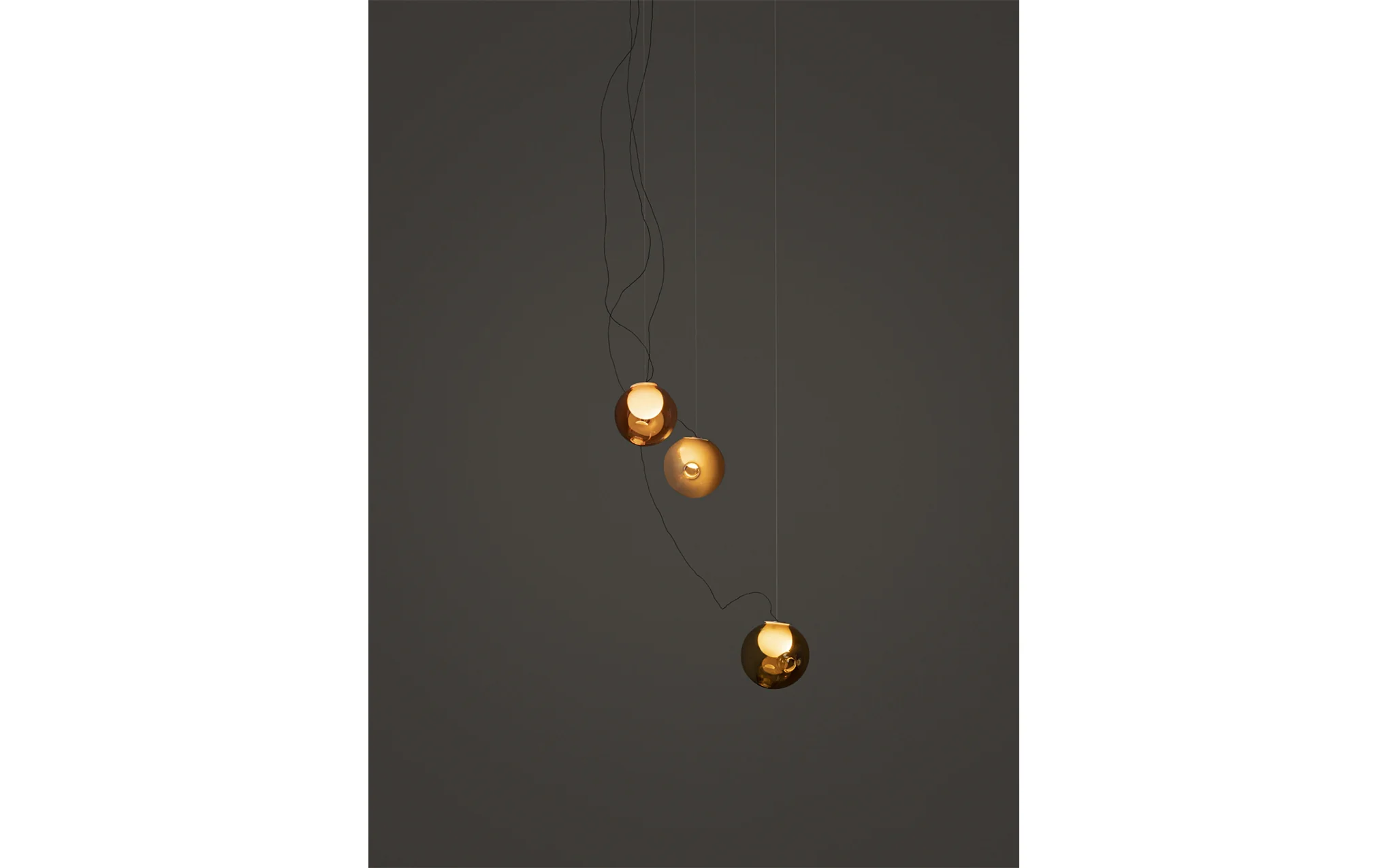 28 Random chandelier - sculptural cable - Image 6