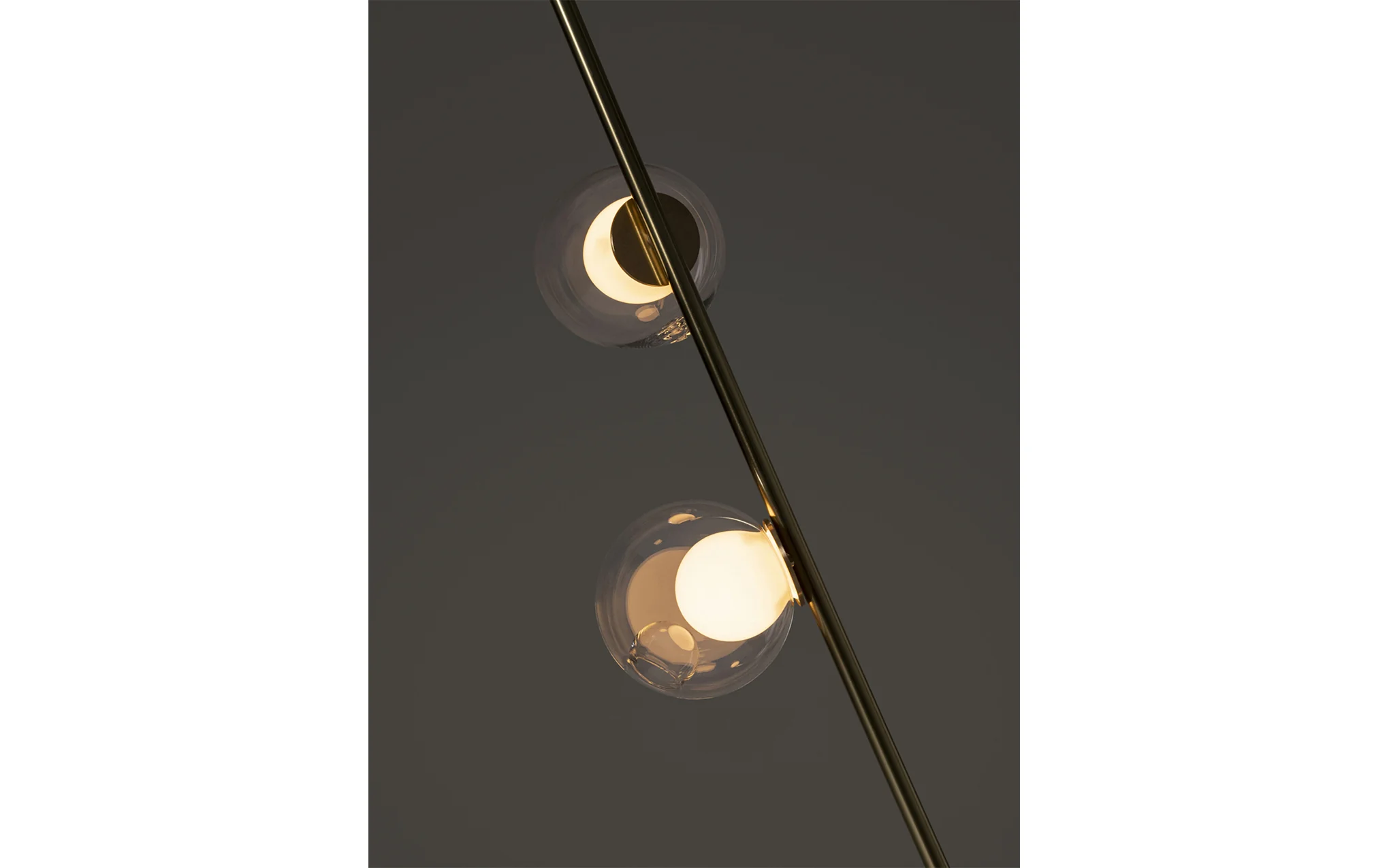 28 Stem column light - Image 18