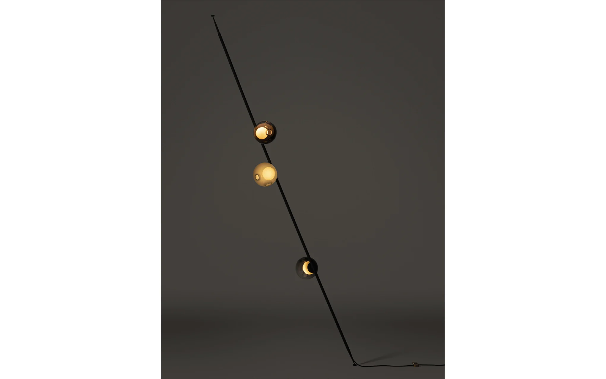 28 Stem column light - Image 22