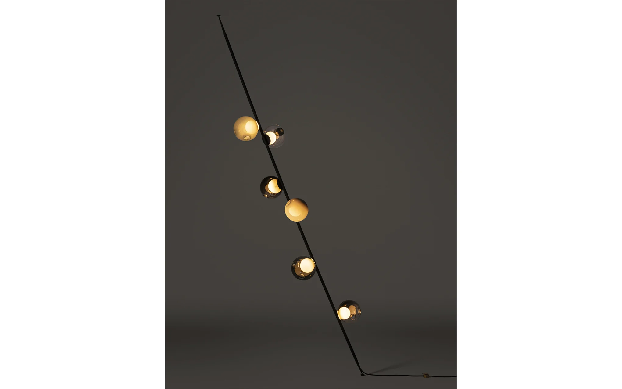 28 Stem column light - Image 56