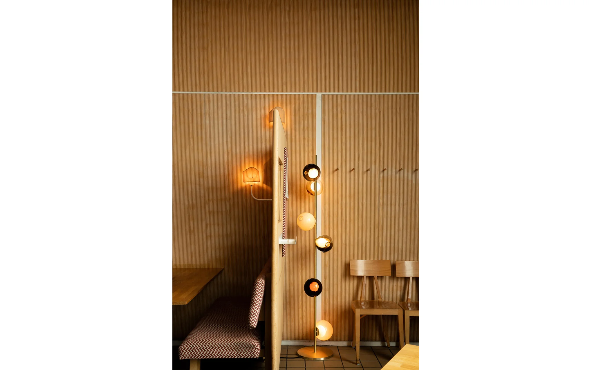 28 Stem floor light - Image 17