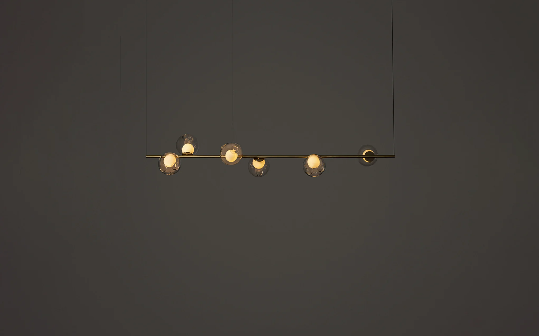 28 Stem suspended light - Image 13