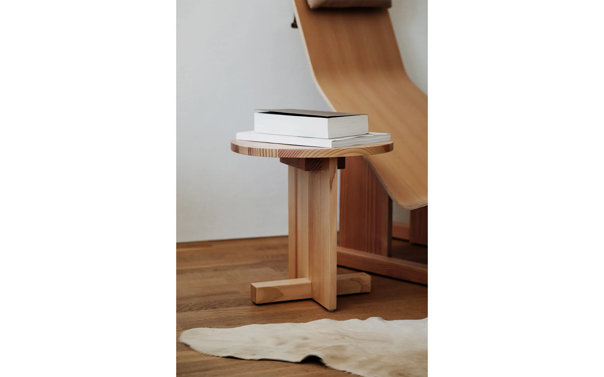 4PM table - Image 7