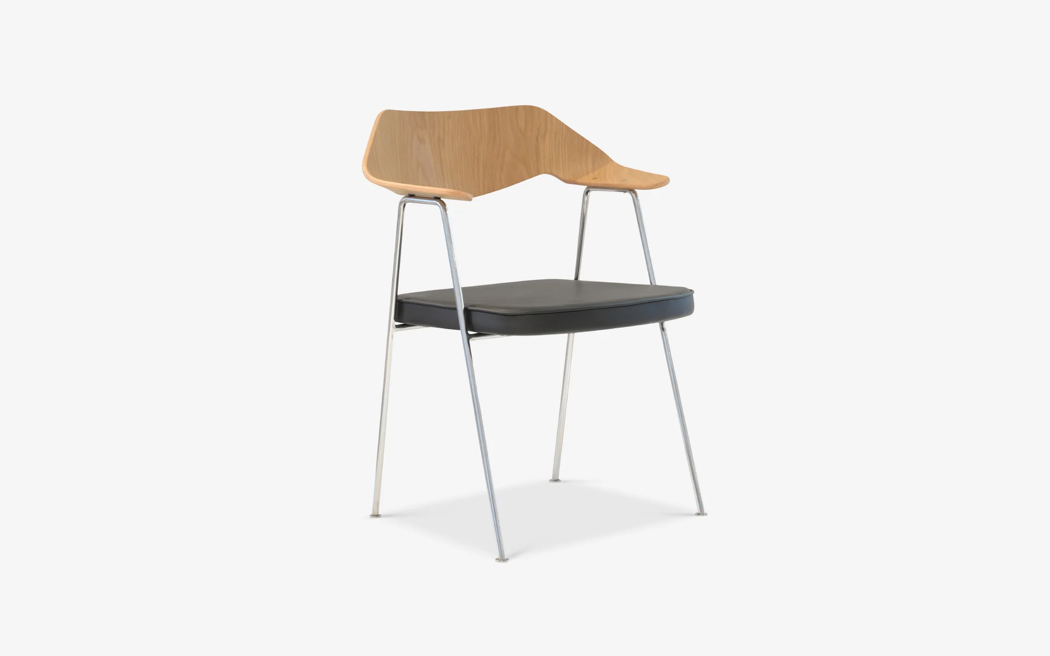 675 armchair - Image 2
