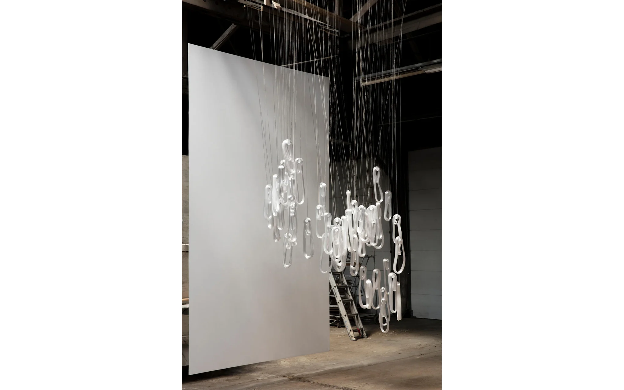 87 Random chandelier - Image 38