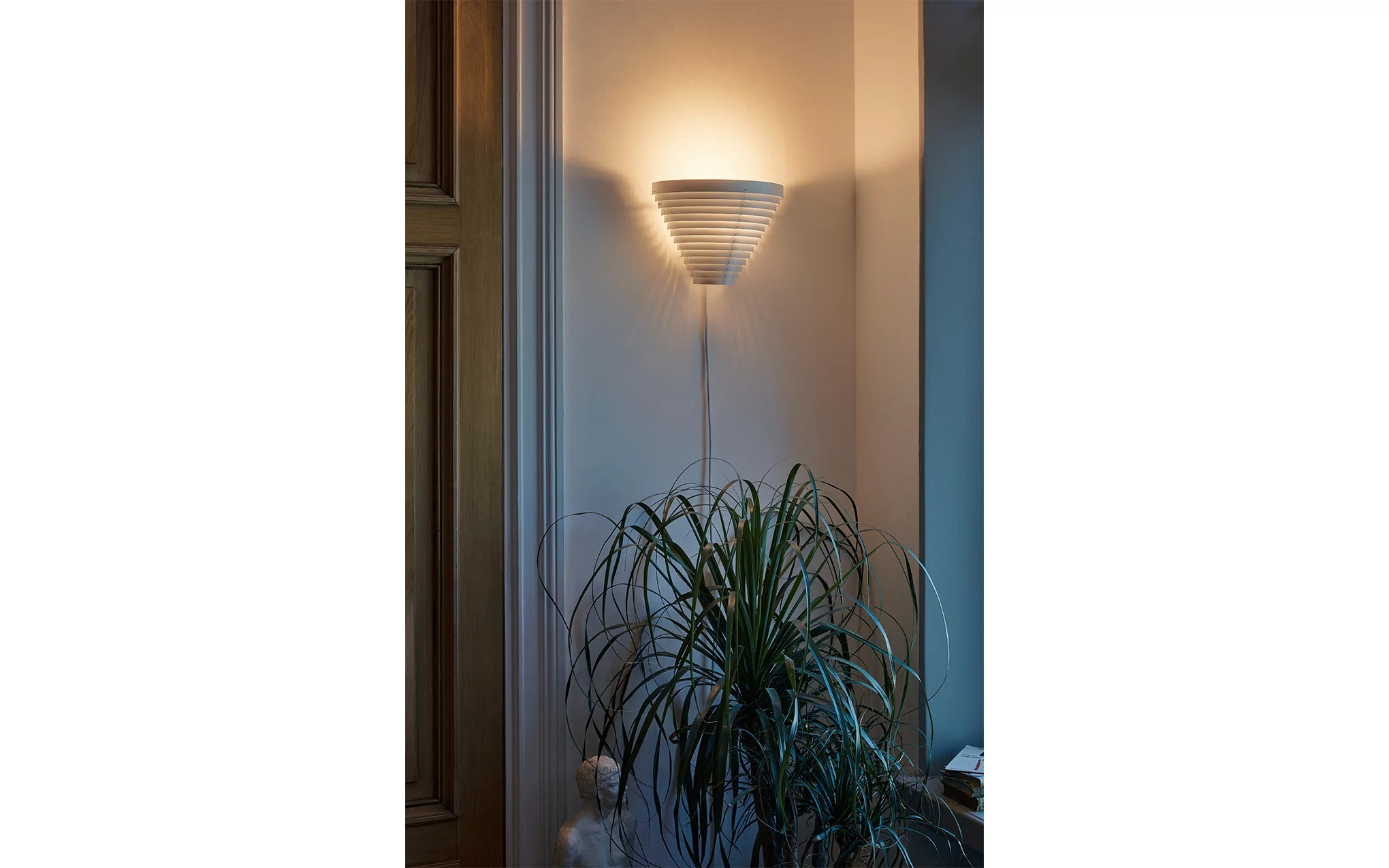 A910 wall light - Image 2