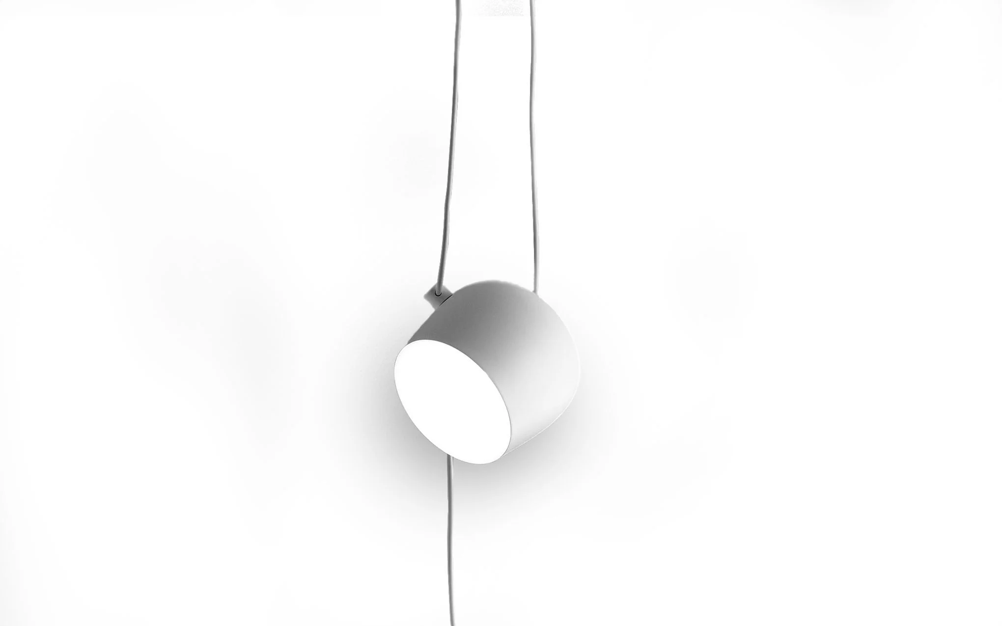 Aim pendant - Image 2
