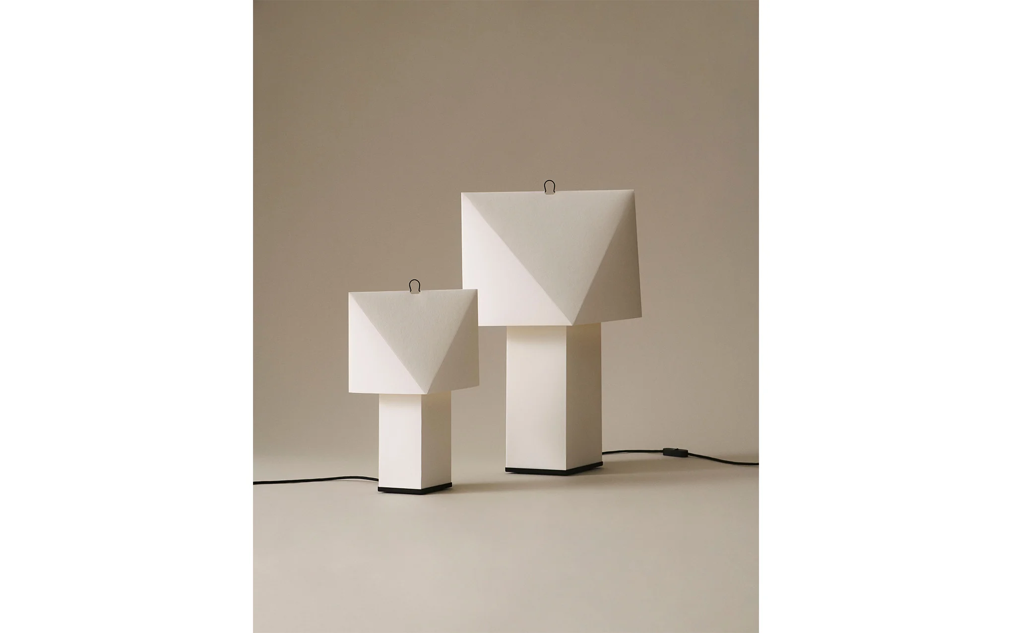 Aplat table lamp - Image 11