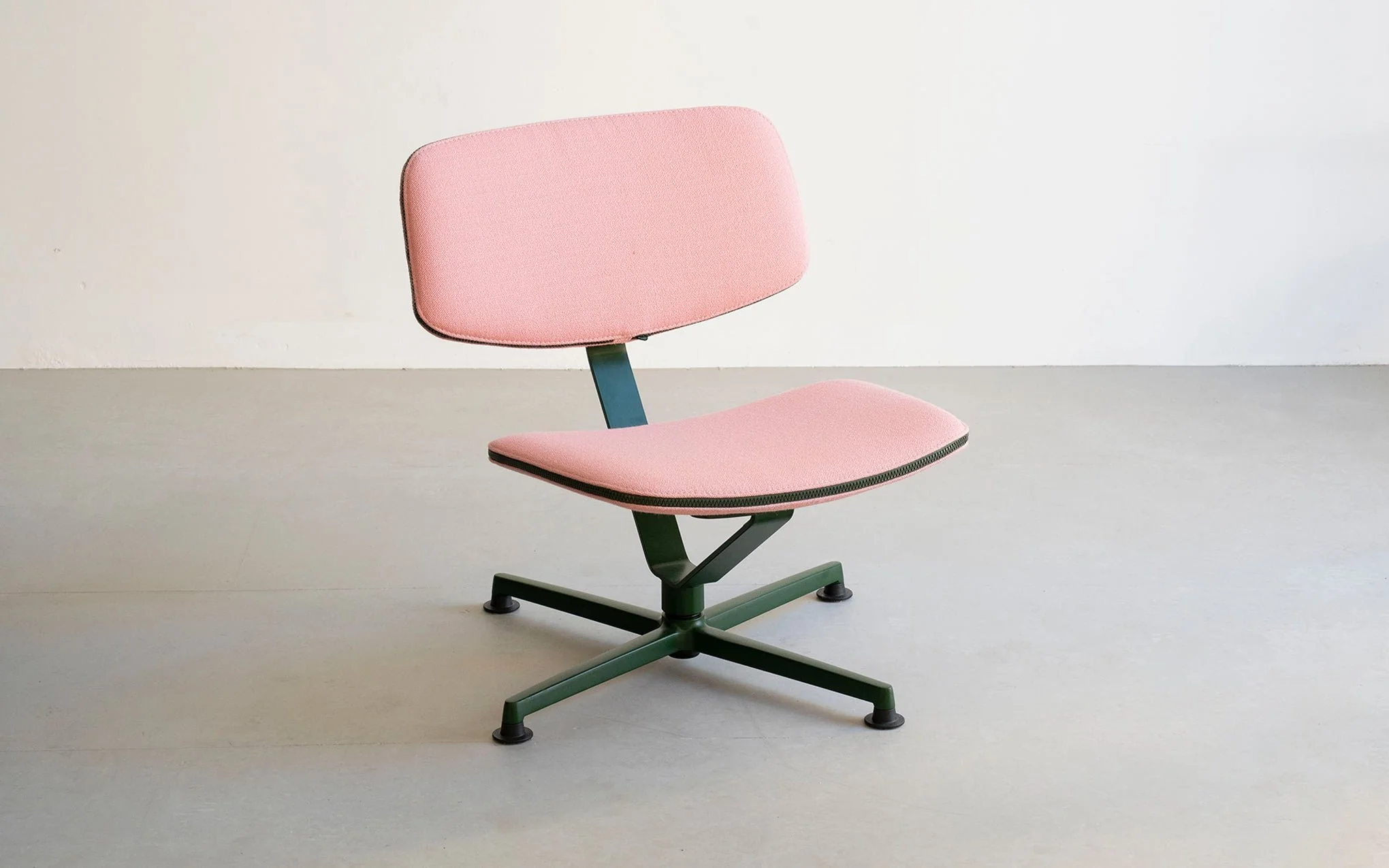 Arba lounge chair - Image 3