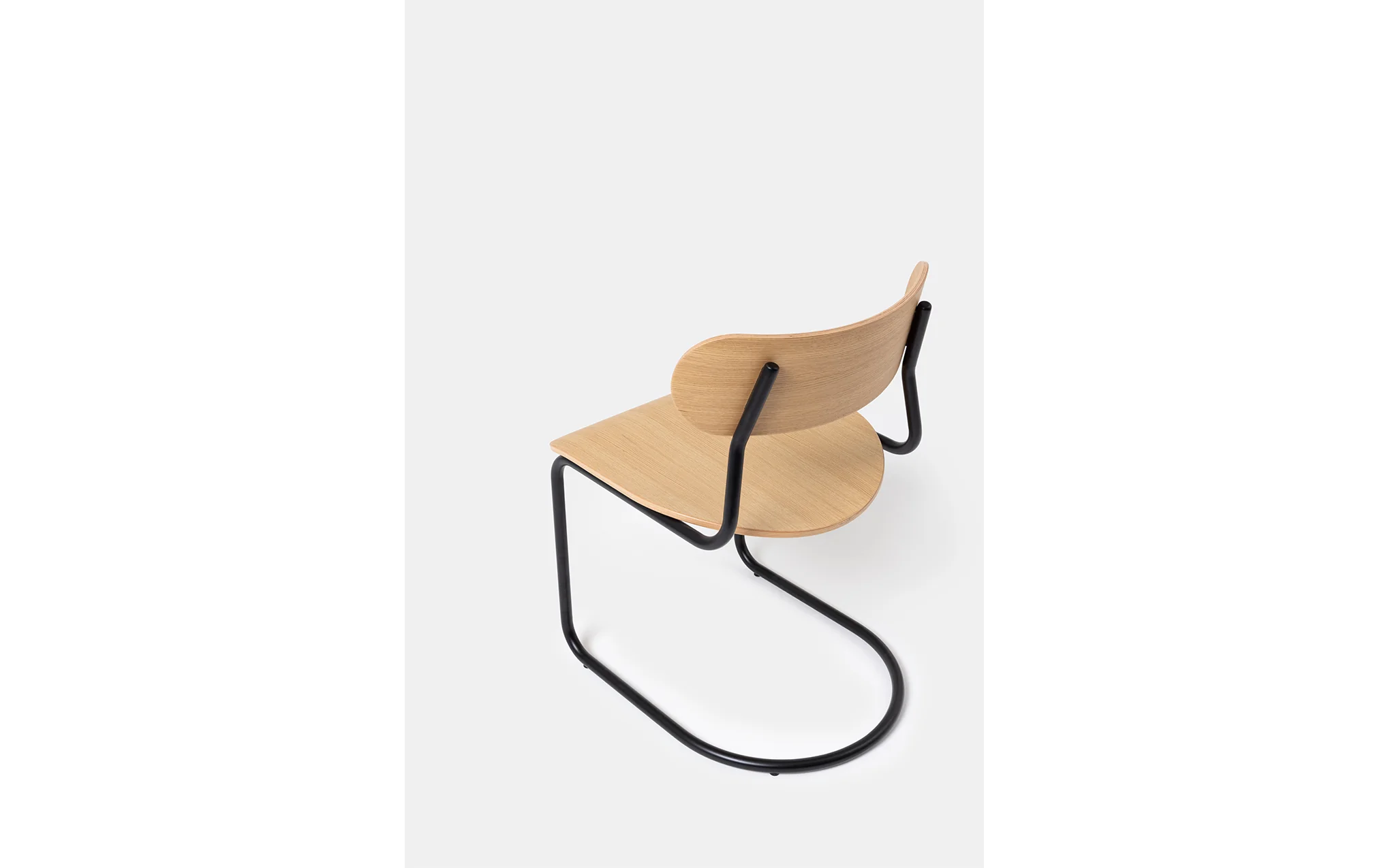 Archer cantilever chair - Image 13