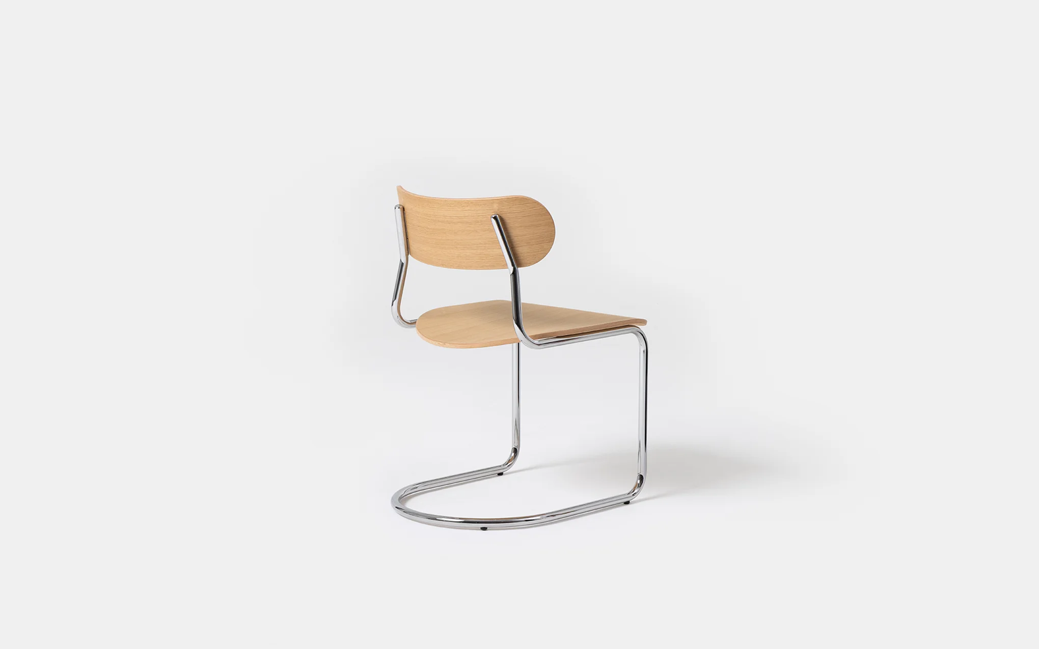 Archer cantilever chair - Image 3