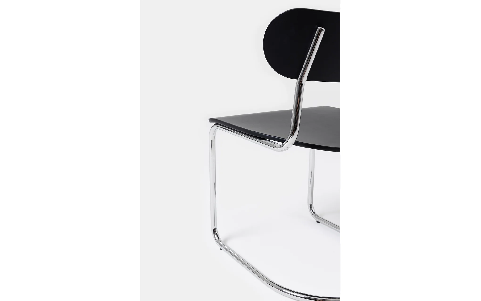 Archer cantilever chair - Image 7