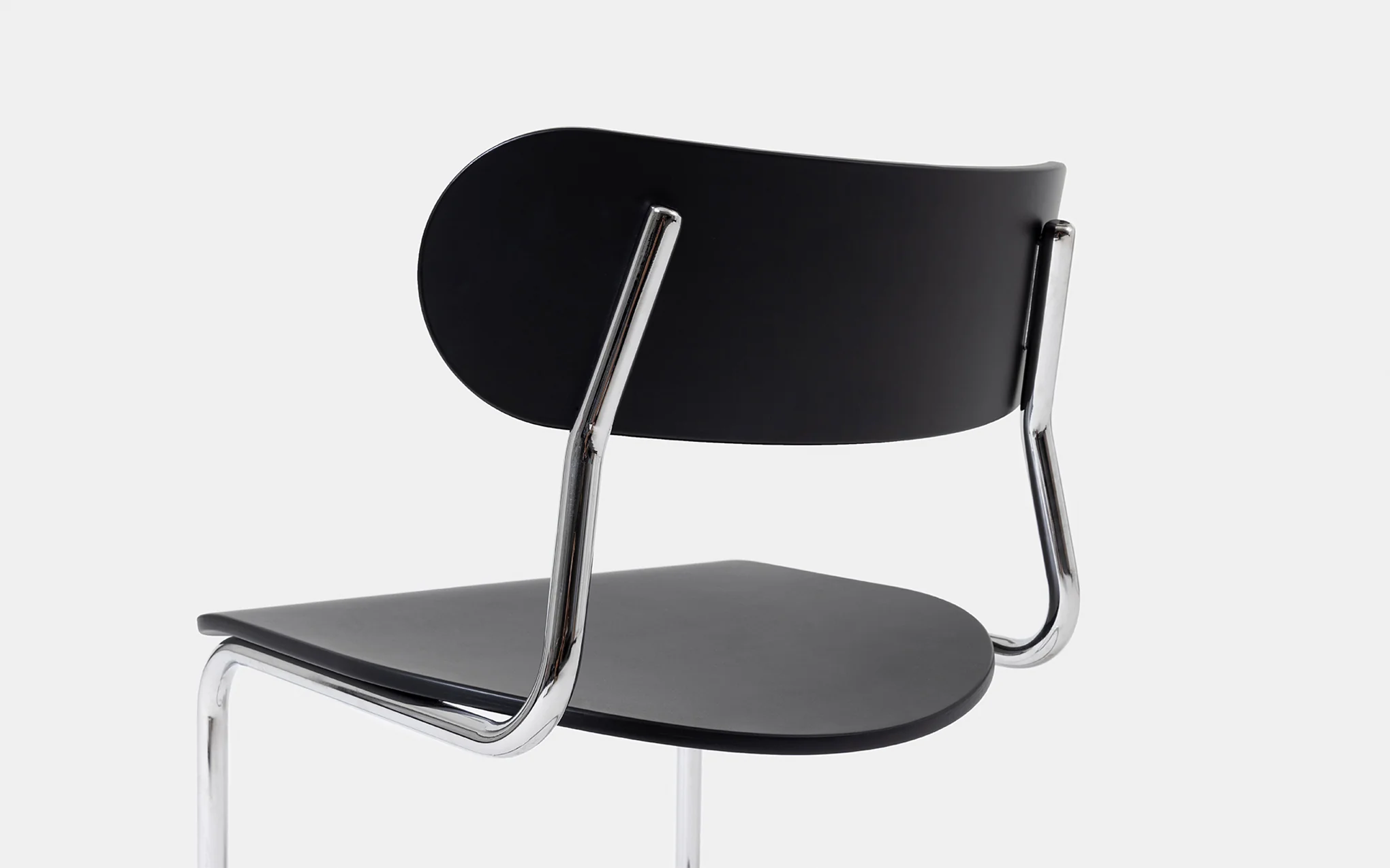 Archer cantilever chair - Image 8