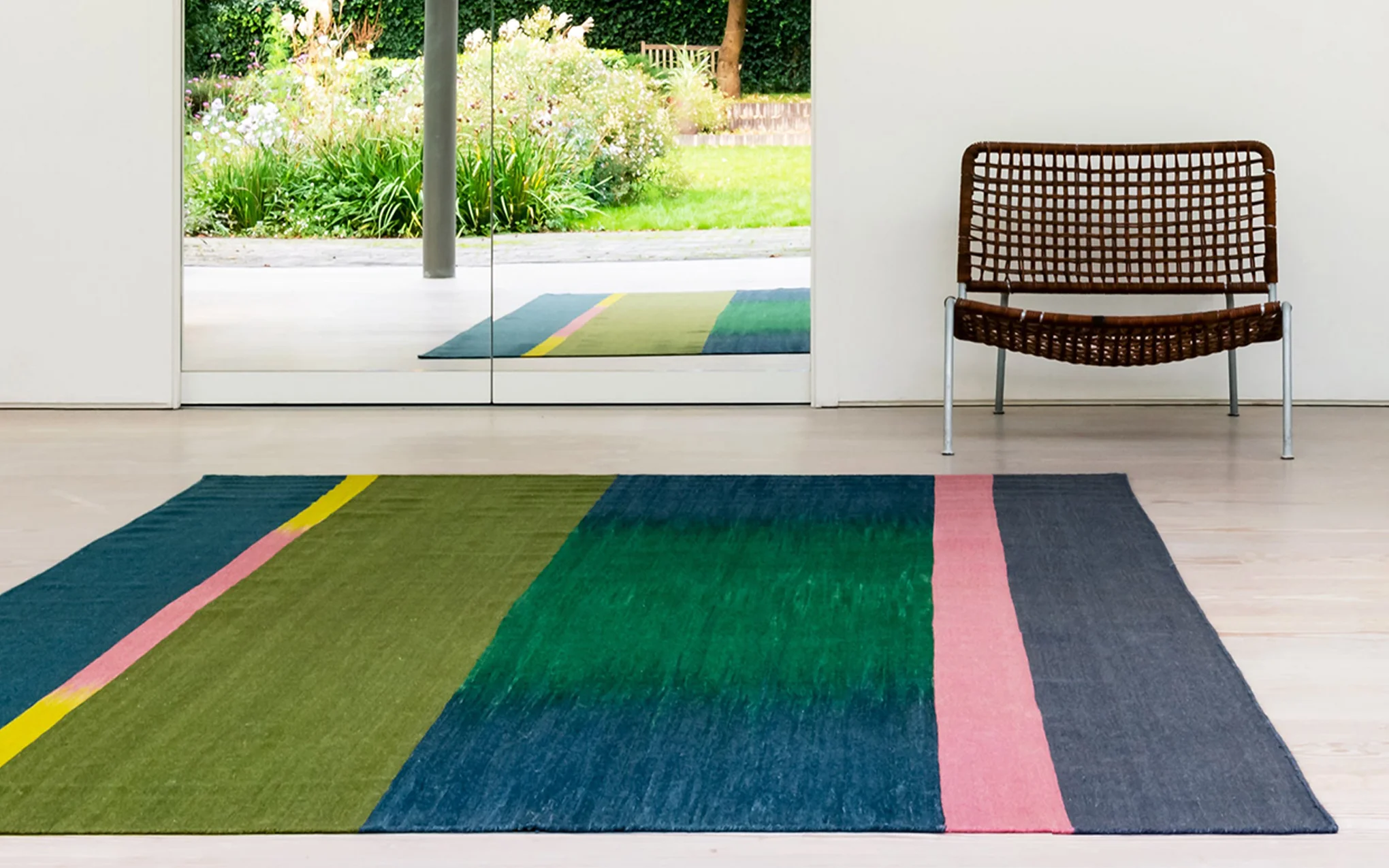 Asymmetrical Olive flatweave rug - Image 2