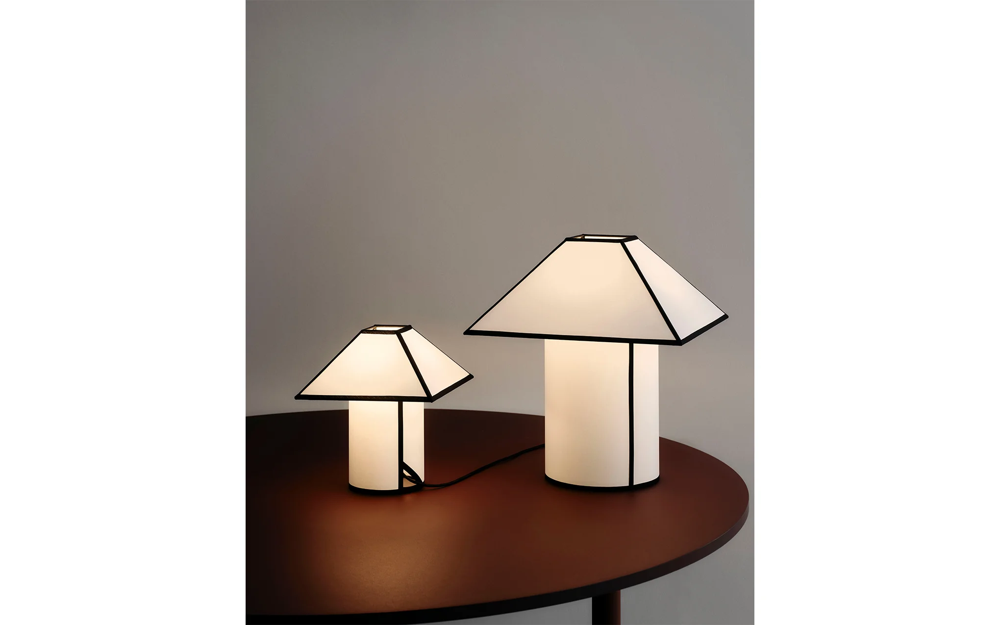 Ava Pyramid table lamp - Image 18