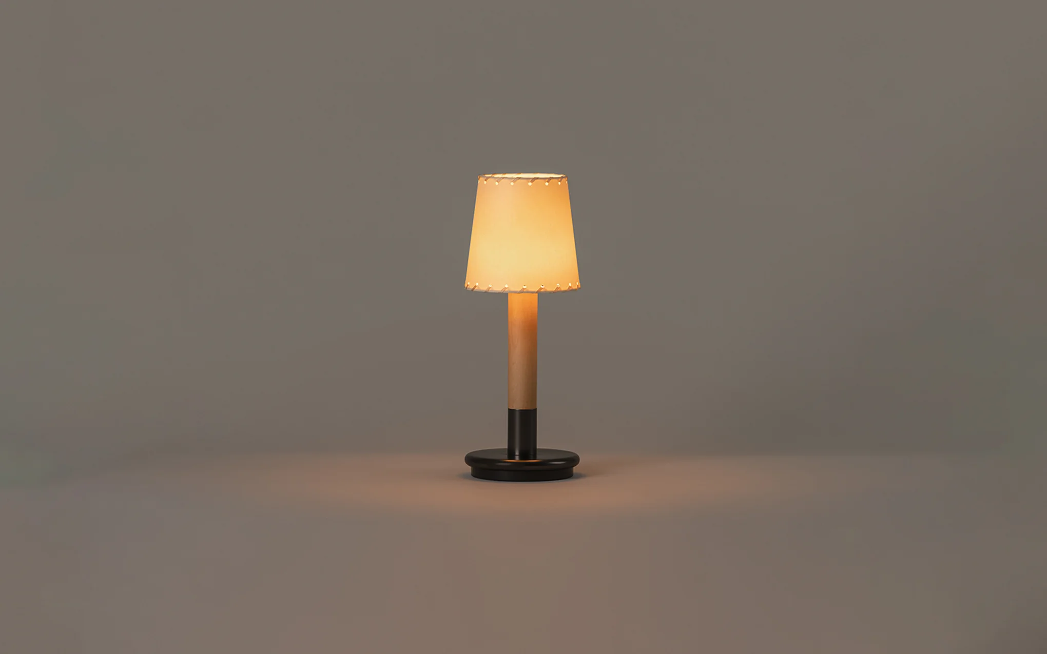 Básica Mínima Batería portable light - Image 6