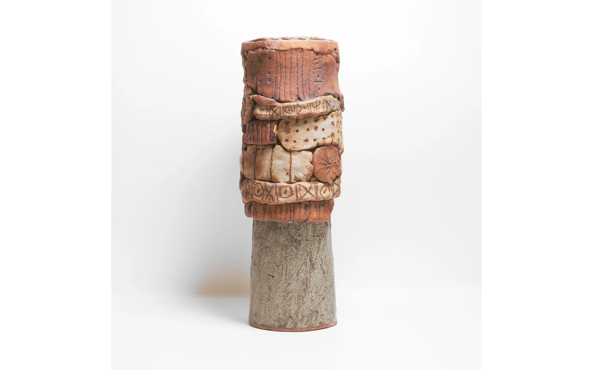 Bernard Rooke tall coiled pot - Image 2