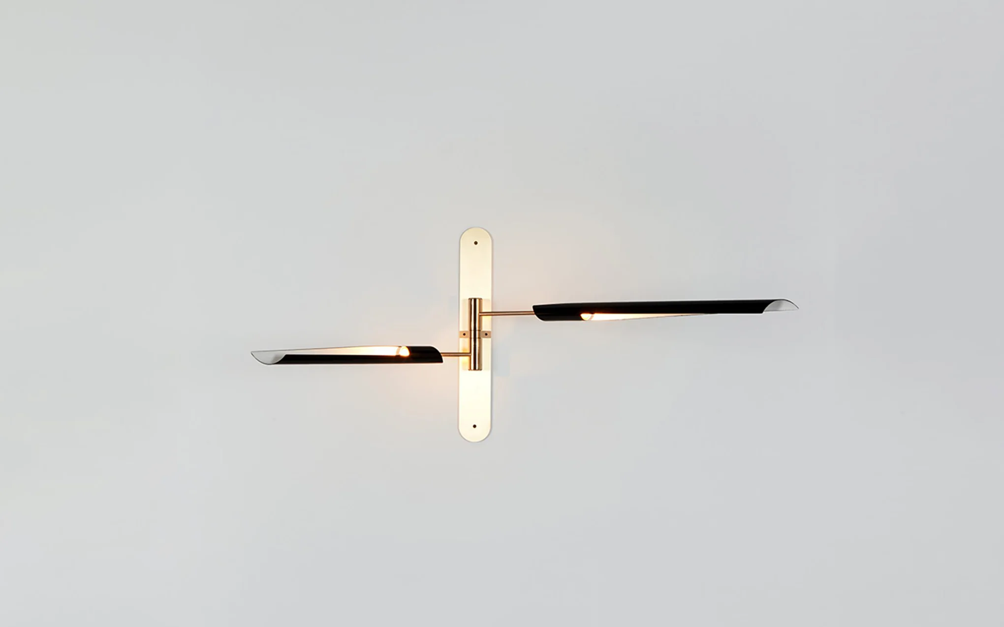 Boden sconce 02