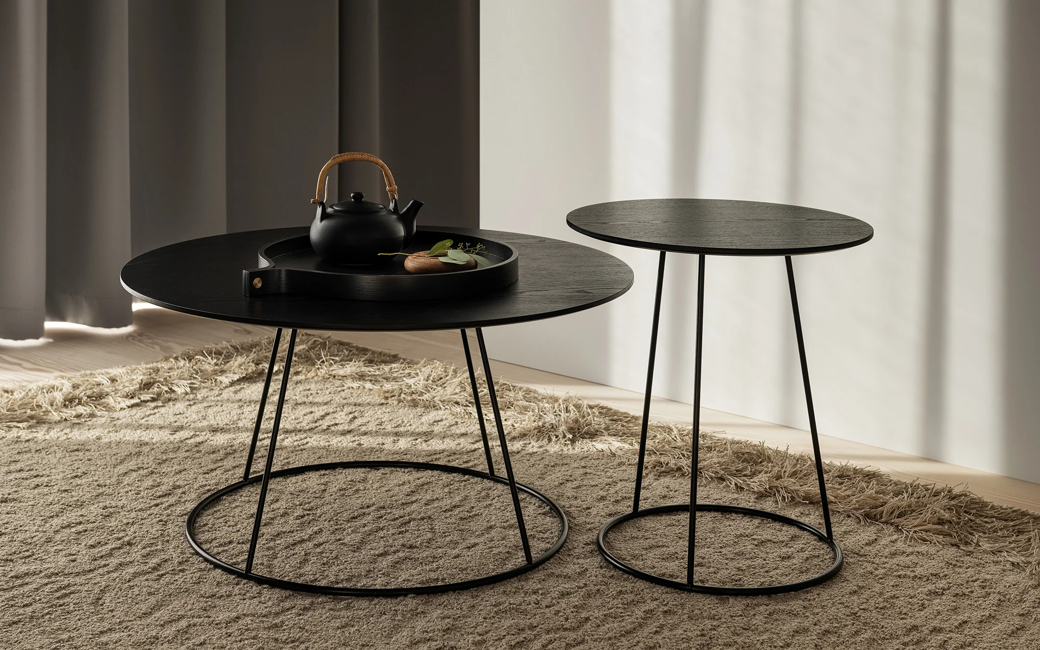 Breeze table - wavy top - Image 4