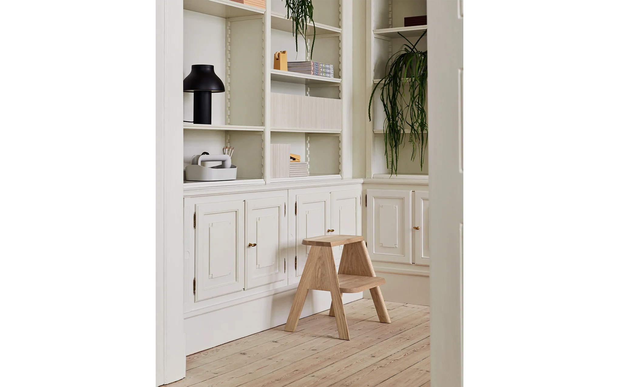 Butler step stool - Image 6