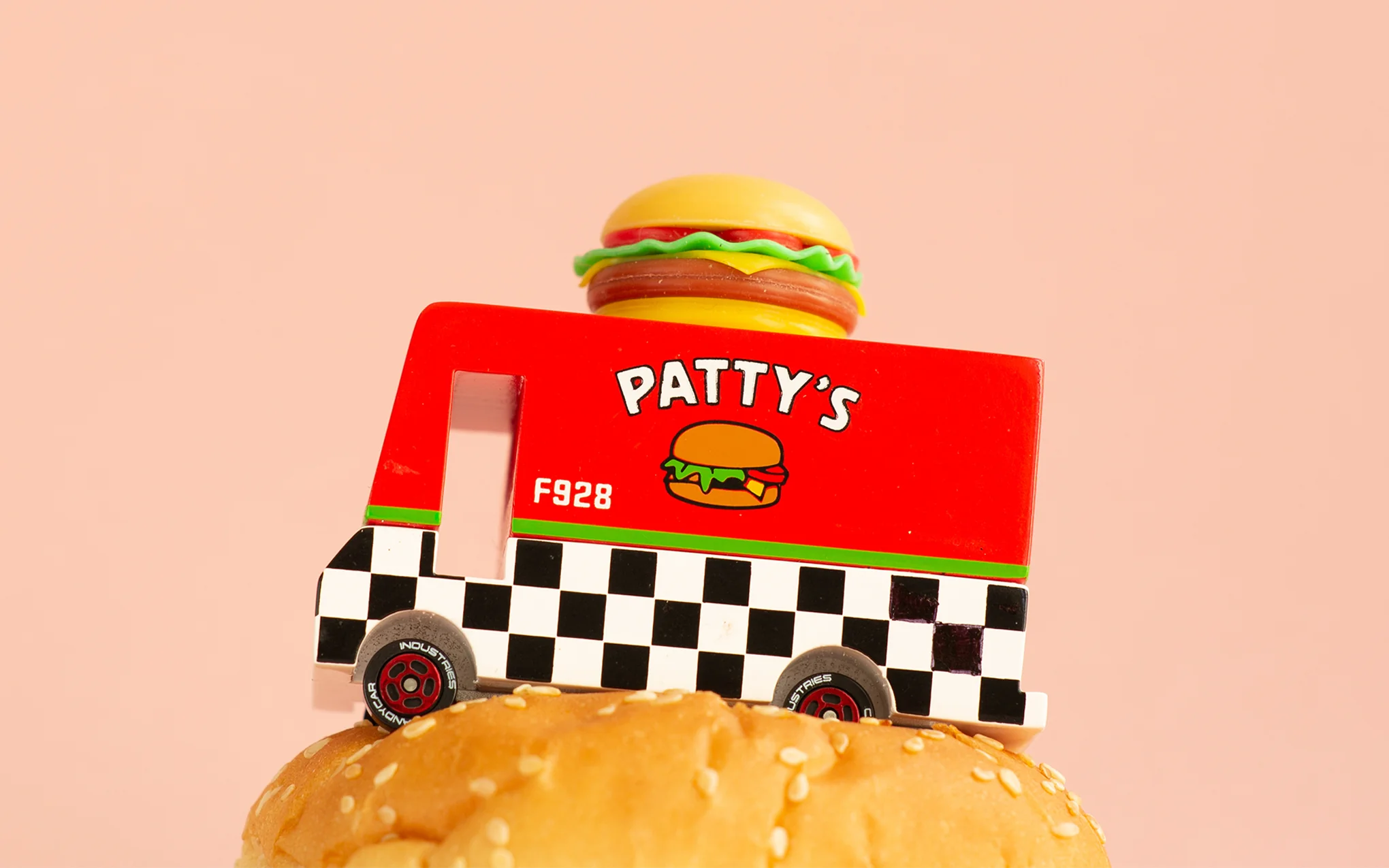 Candycar - Hamburger Van - Image 6