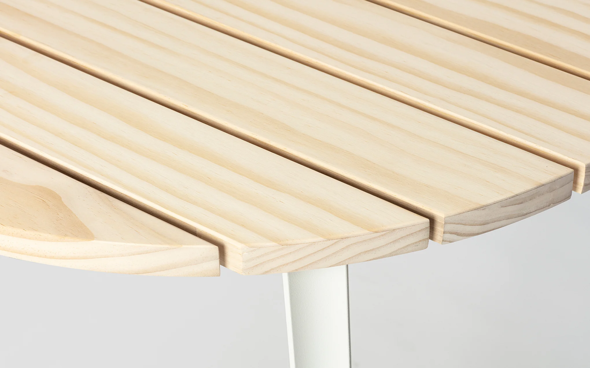Canteen outdoor table - Image 10