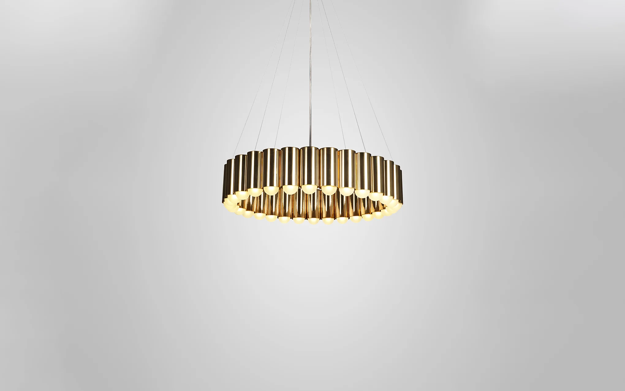 Carousel pendant