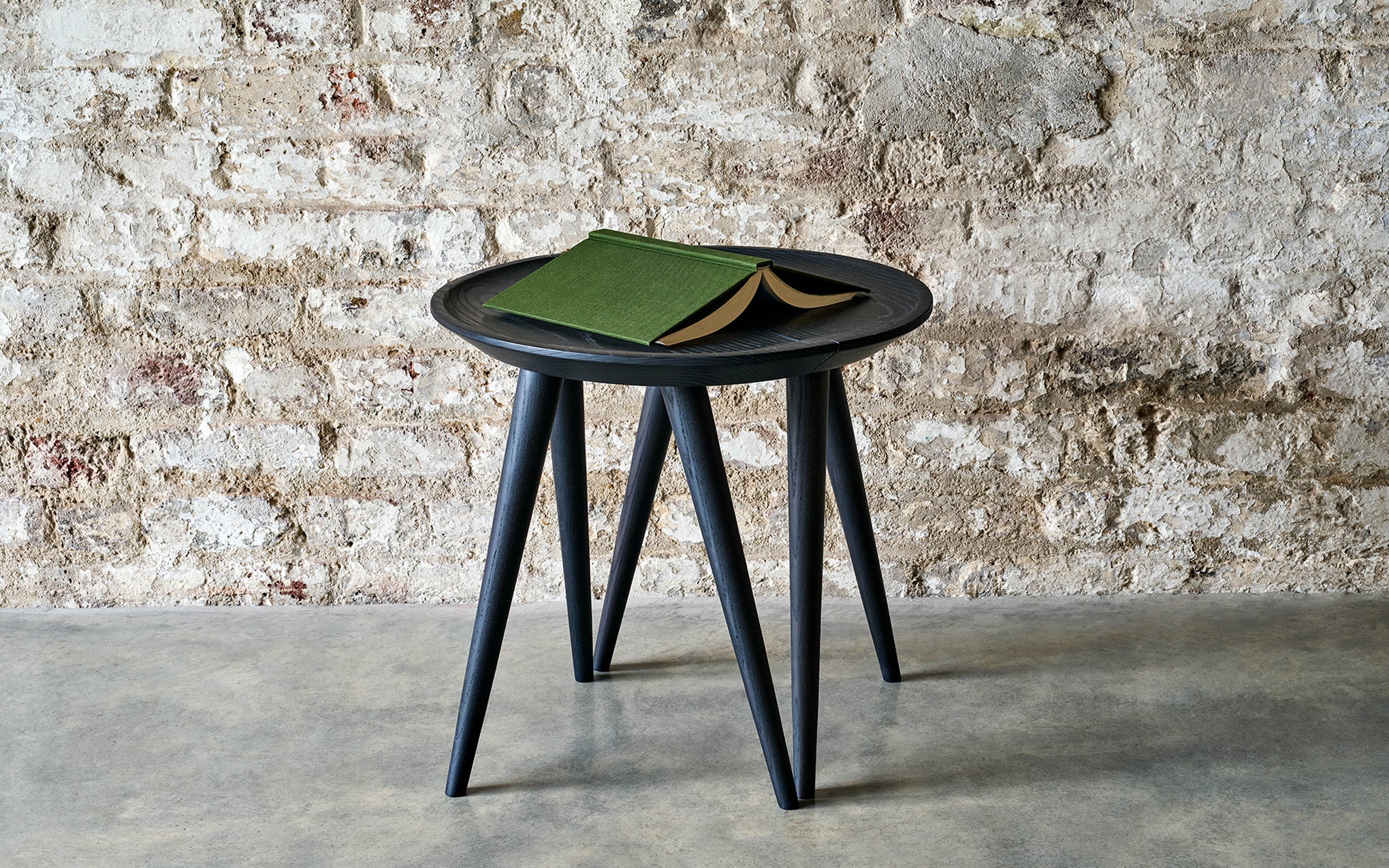 Central stool - Image 15