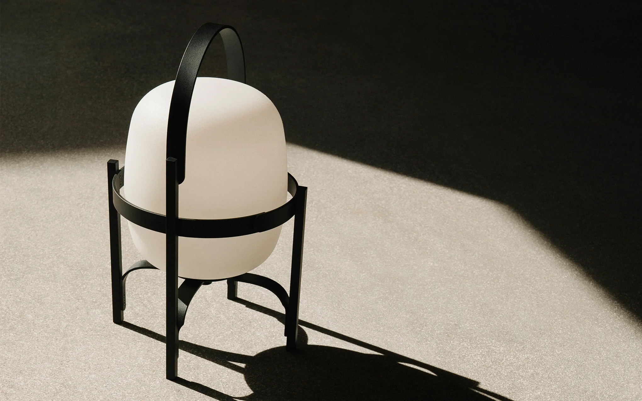 Cestita Alubat table light - Image 25