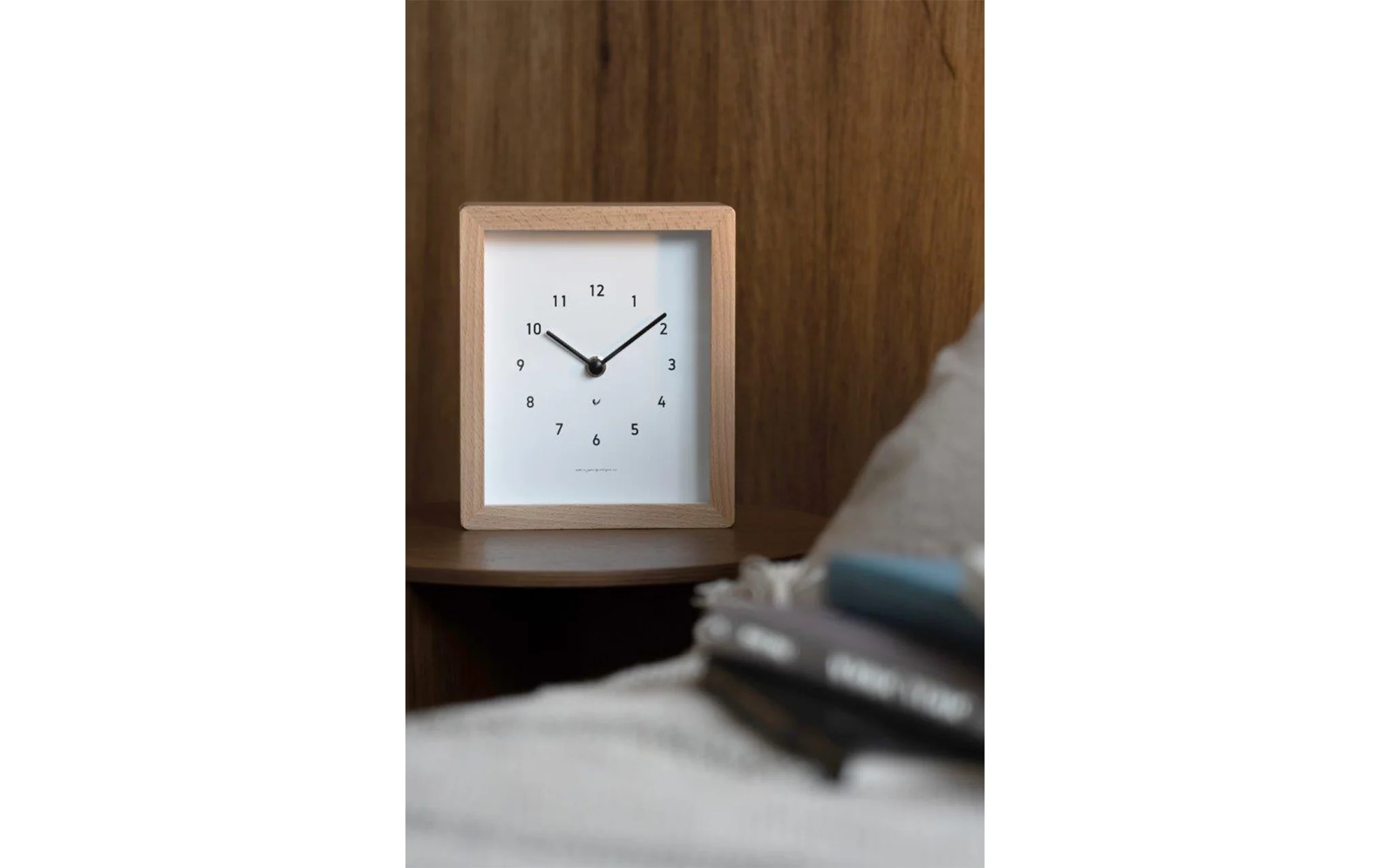 Chambre Blanc wall clock - Image 7