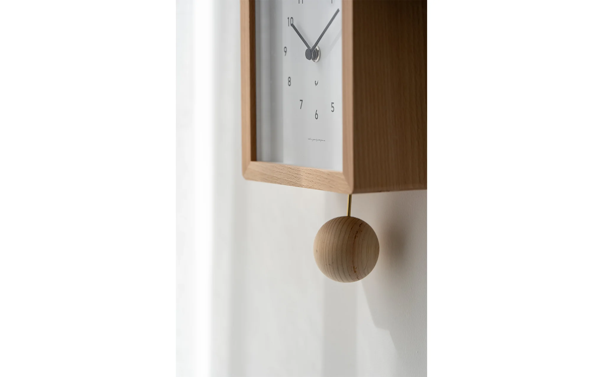 Chambre Blanc wall clock - Image 9