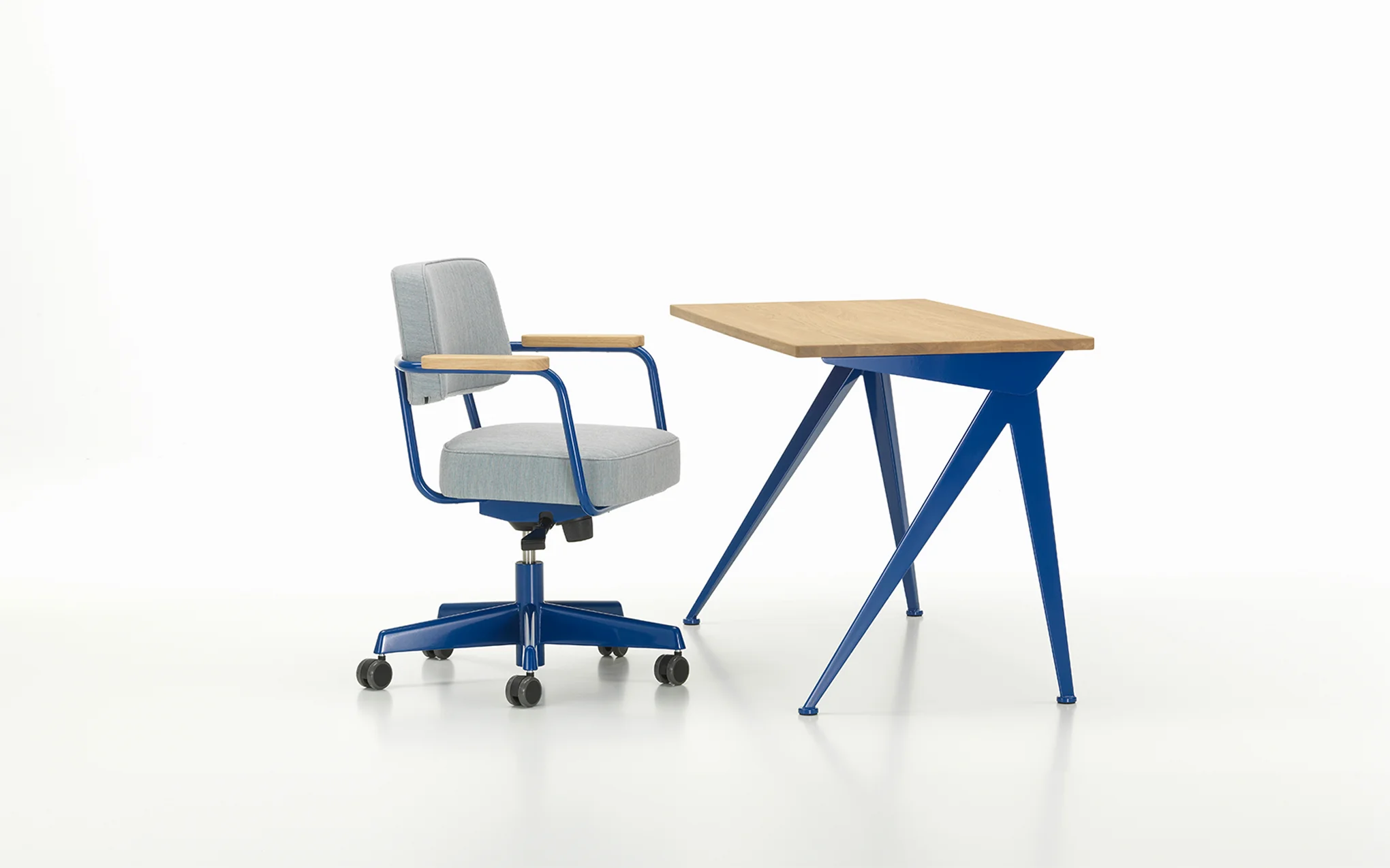 Compas Direction desk - Image 10