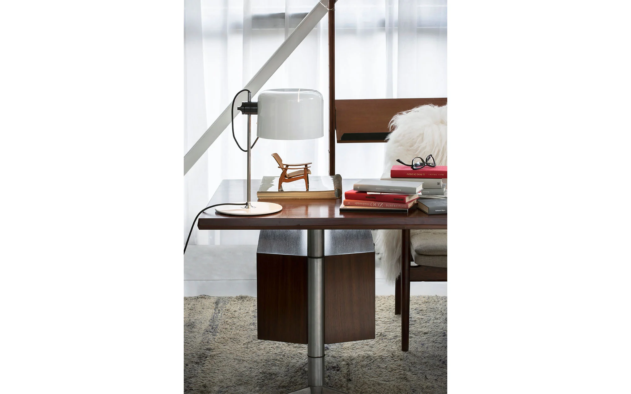 Coupé 2022 table light