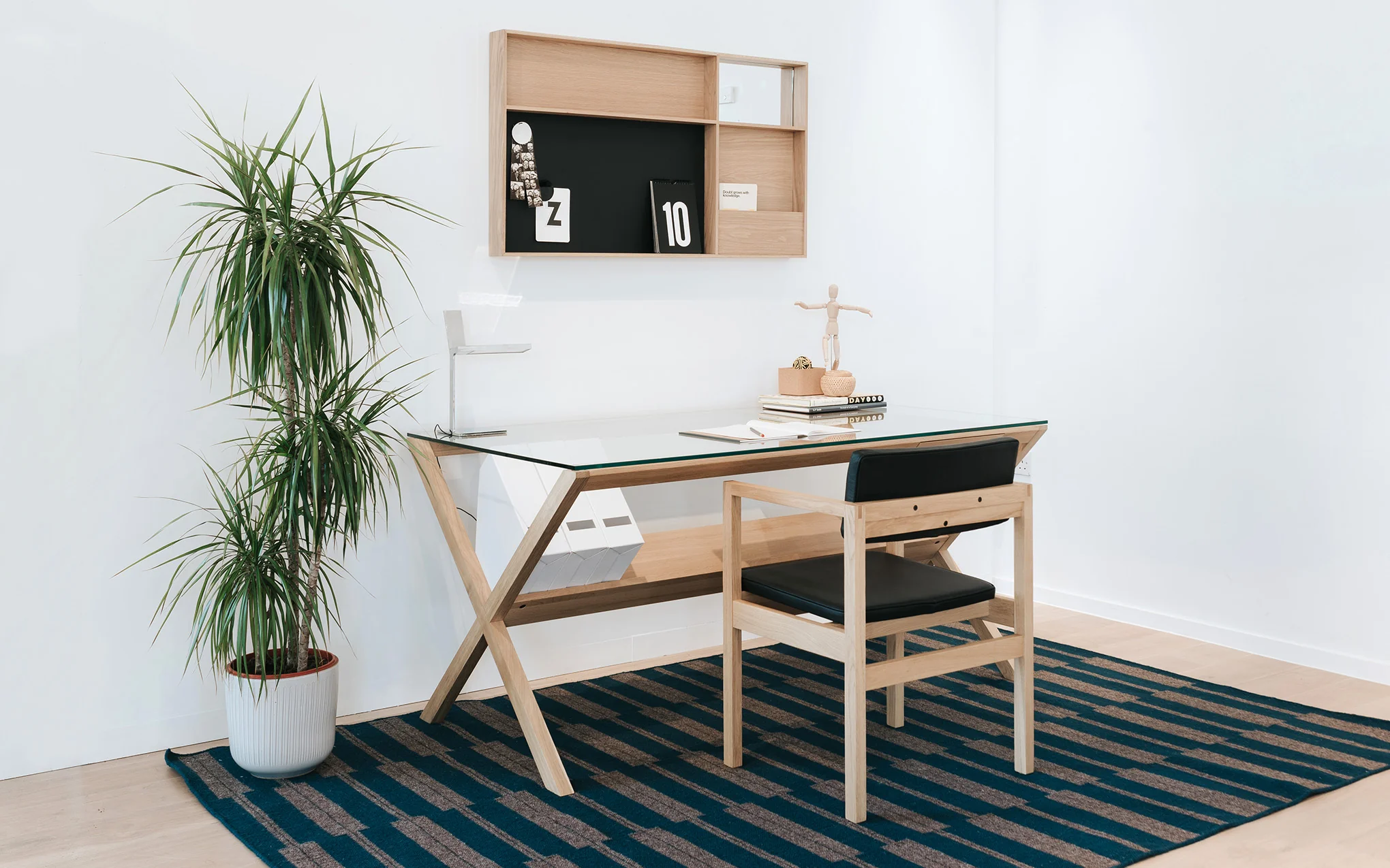 Covet desk - Image 8