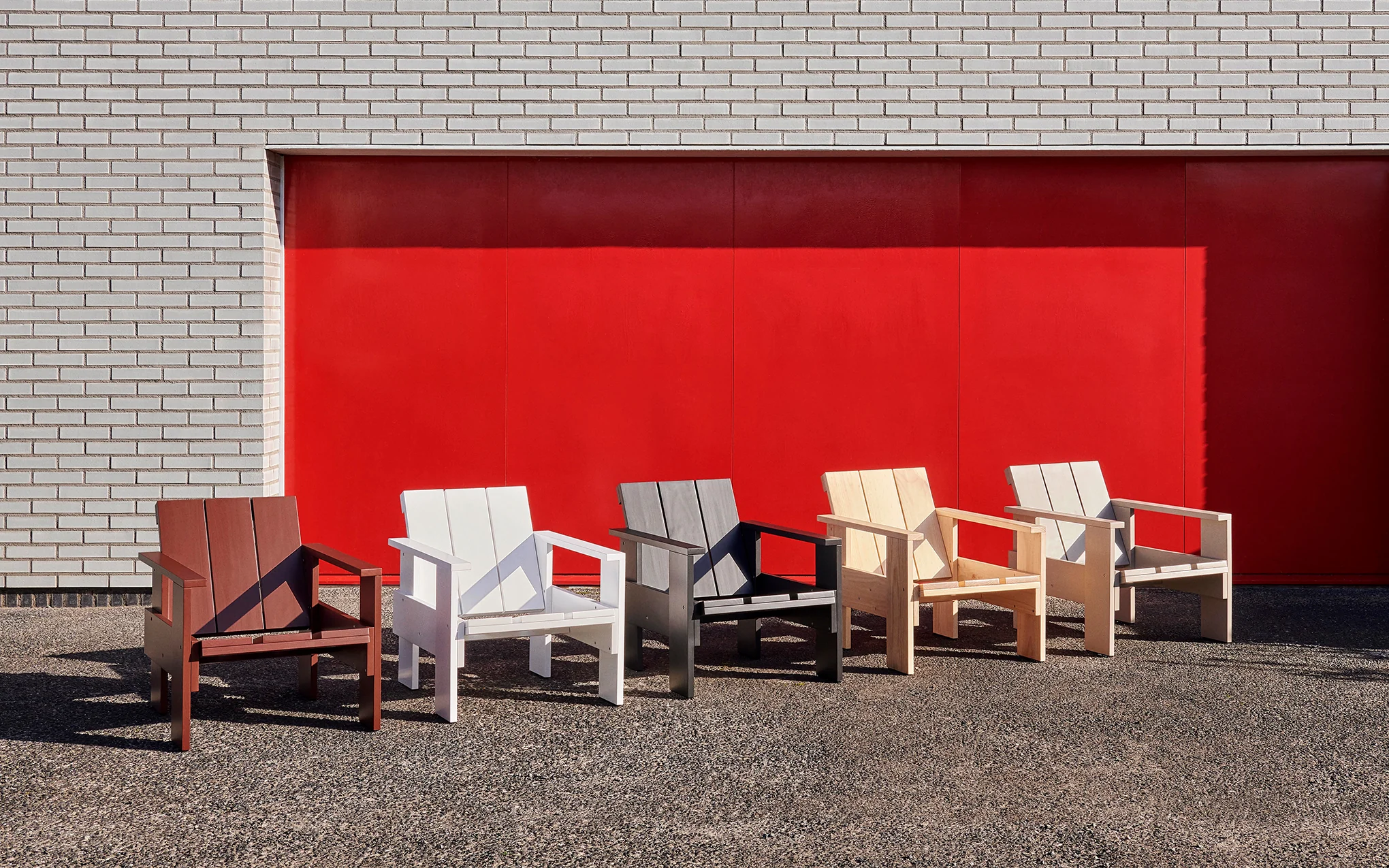 Crate lounge chair - Image 9