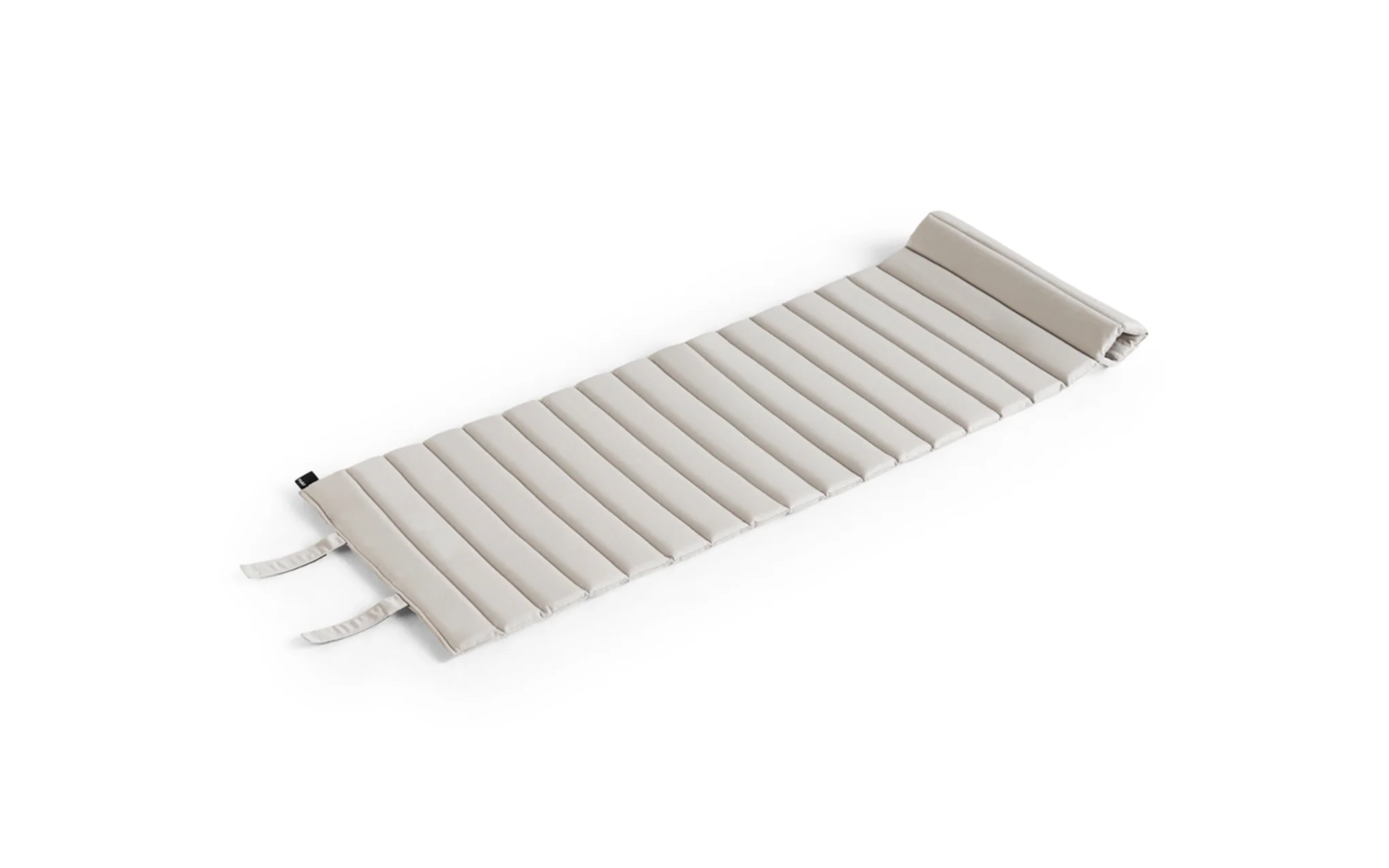 Crate quilted cushion - Image 8