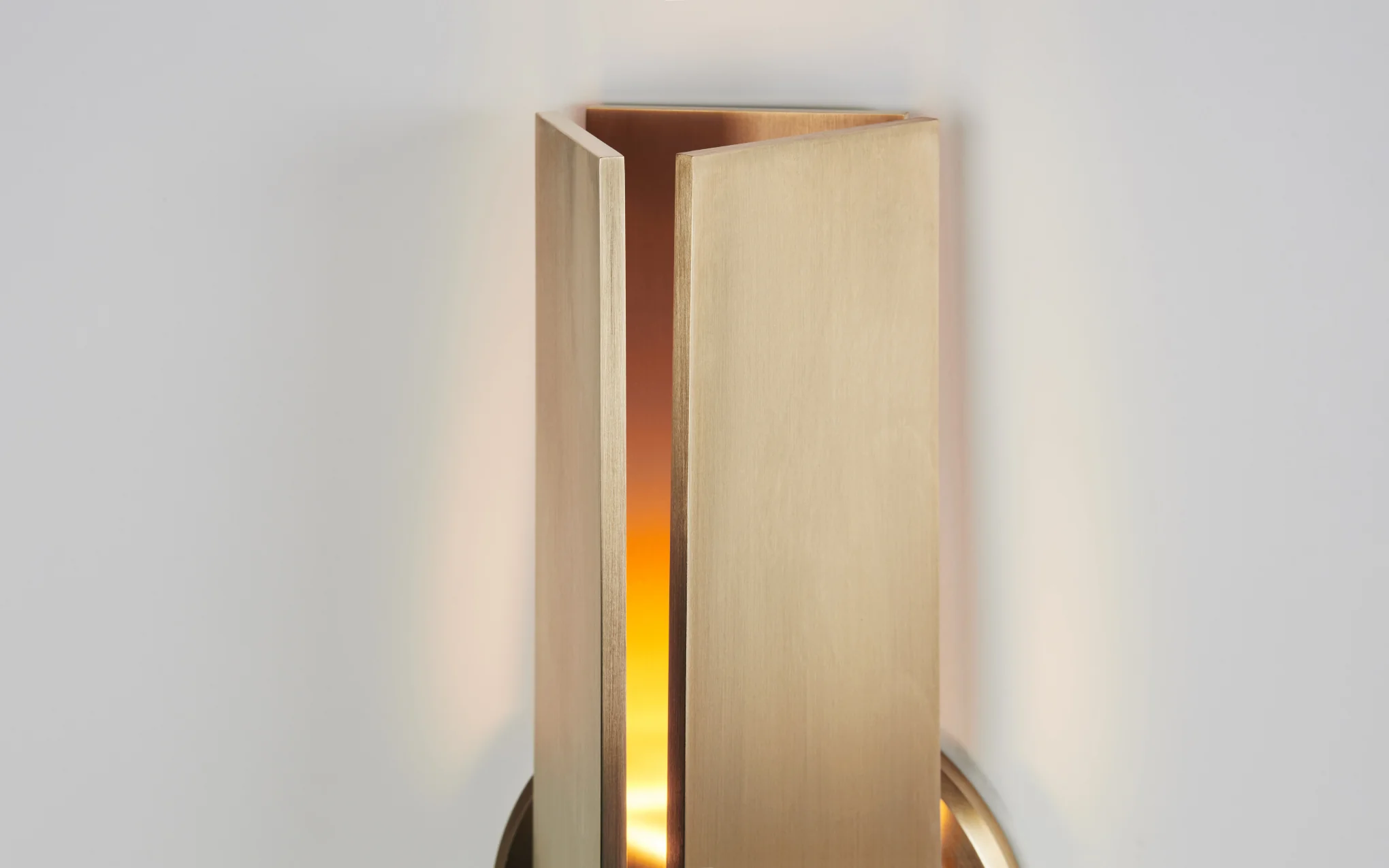 Delta sconce - Image 7
