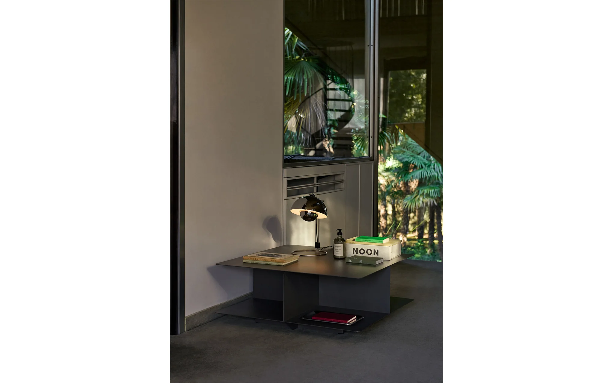 Develius EV3 coffee table - Image 8