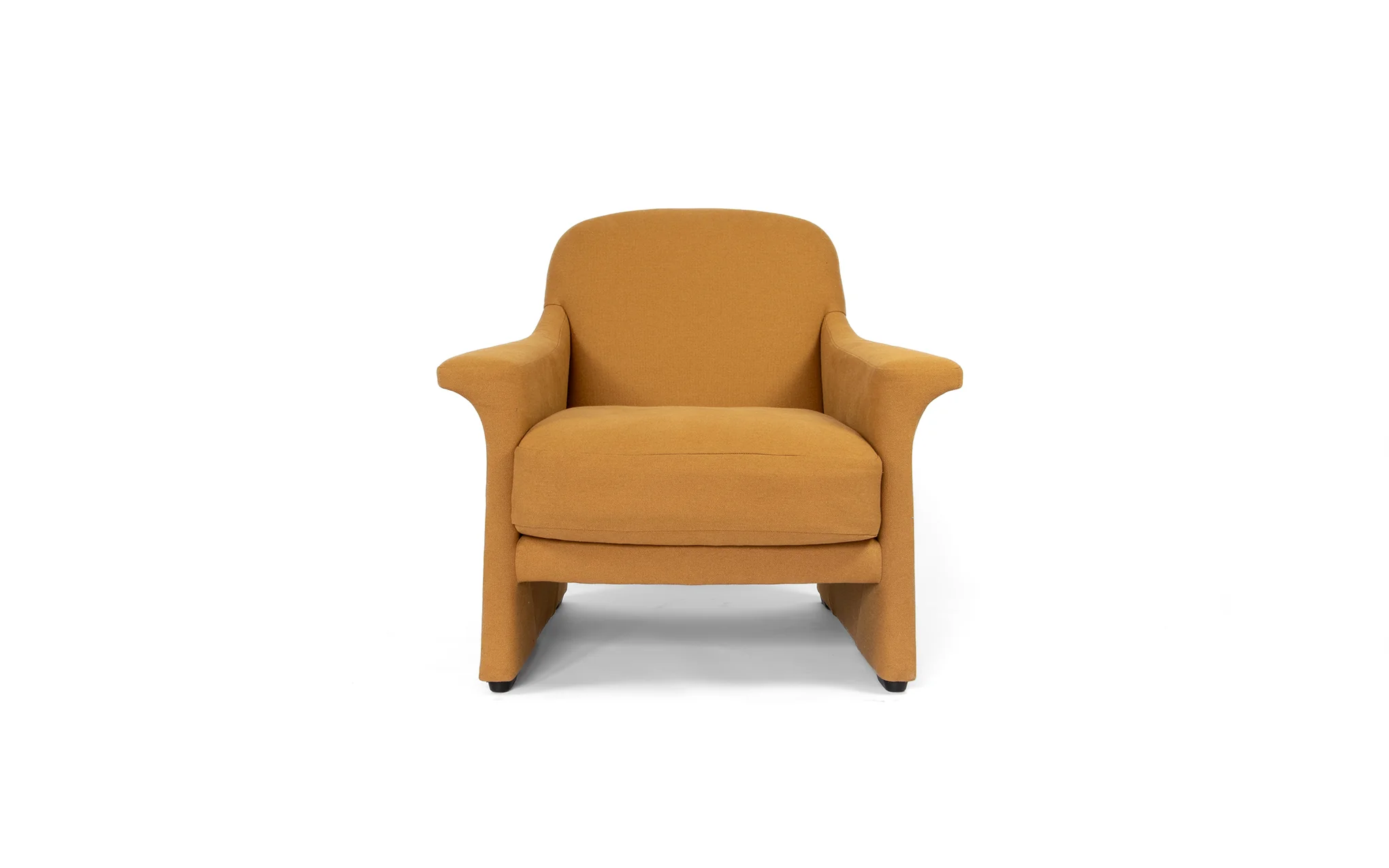 Ex-Display Ada armchair - Image 2