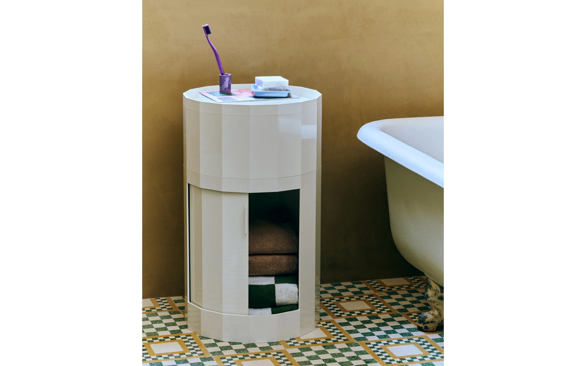 Facet cabinet 101 - Image 11