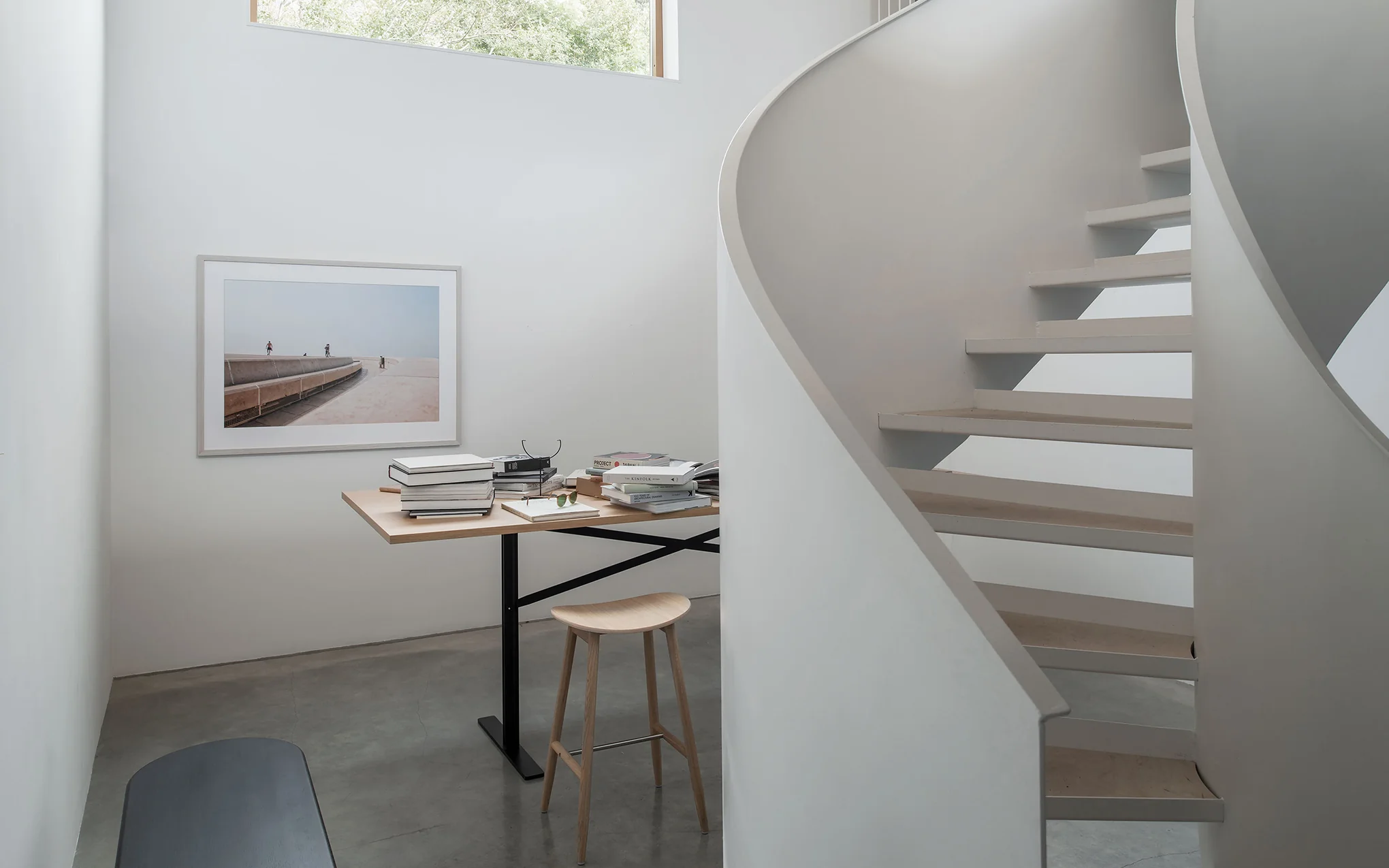 Ferric table - Image 5
