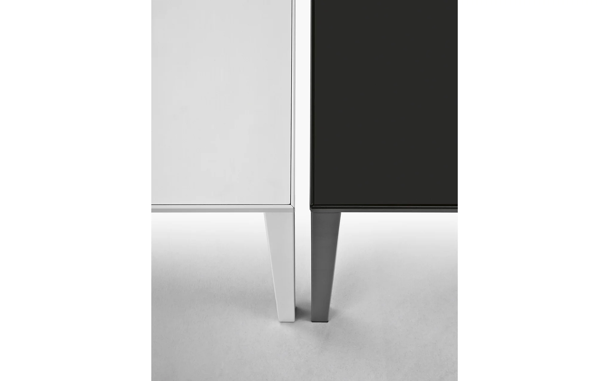 Frame table - Image 3