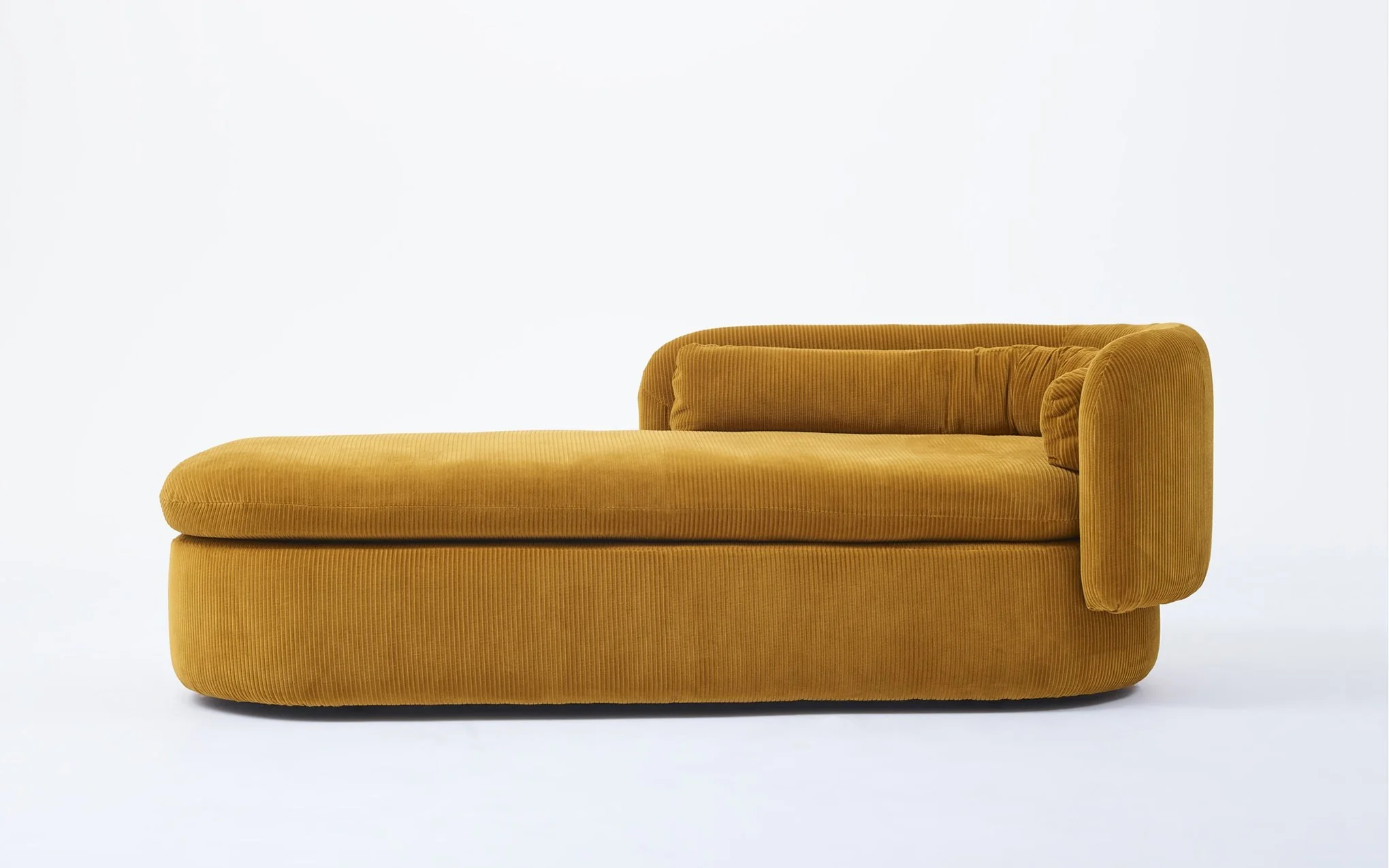 Group three seat chaise right arm - formal